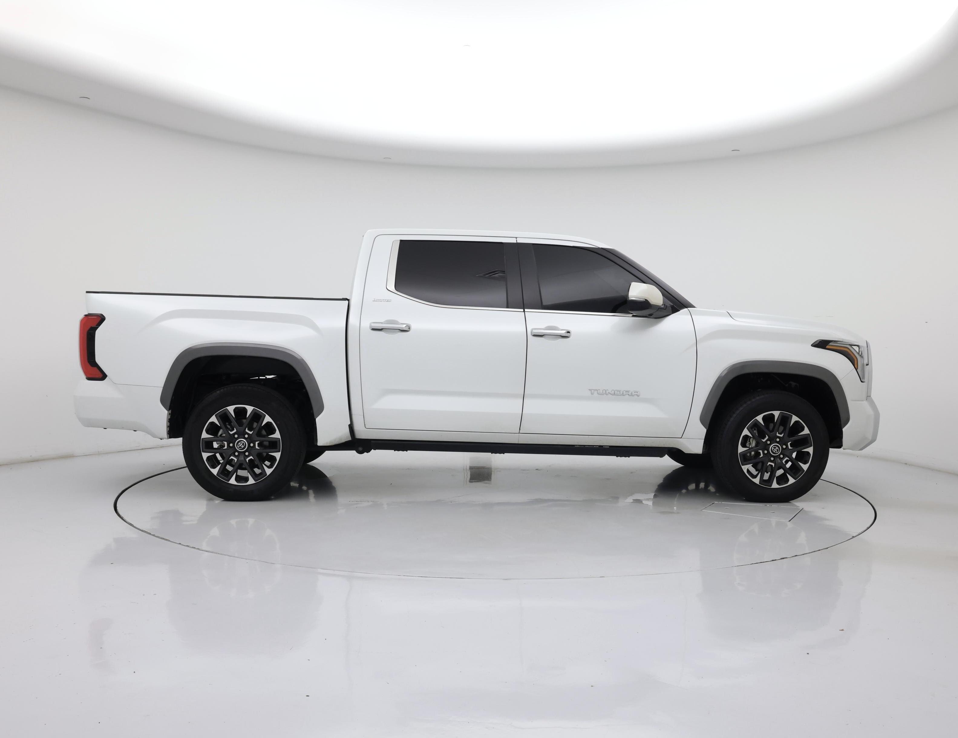 Thumbnail: 2024 Toyota Tundra - 7