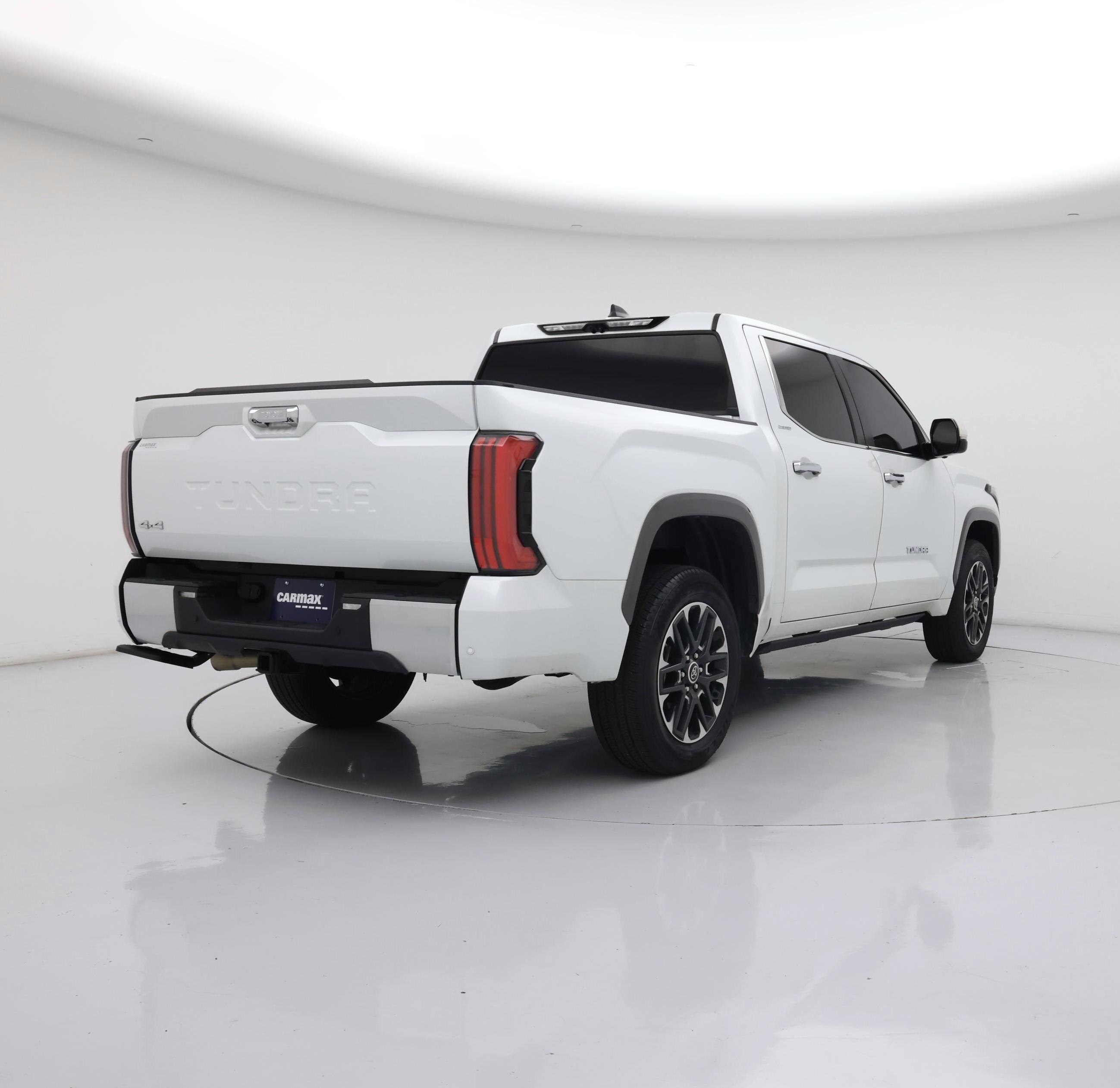 Thumbnail: 2024 Toyota Tundra - 8
