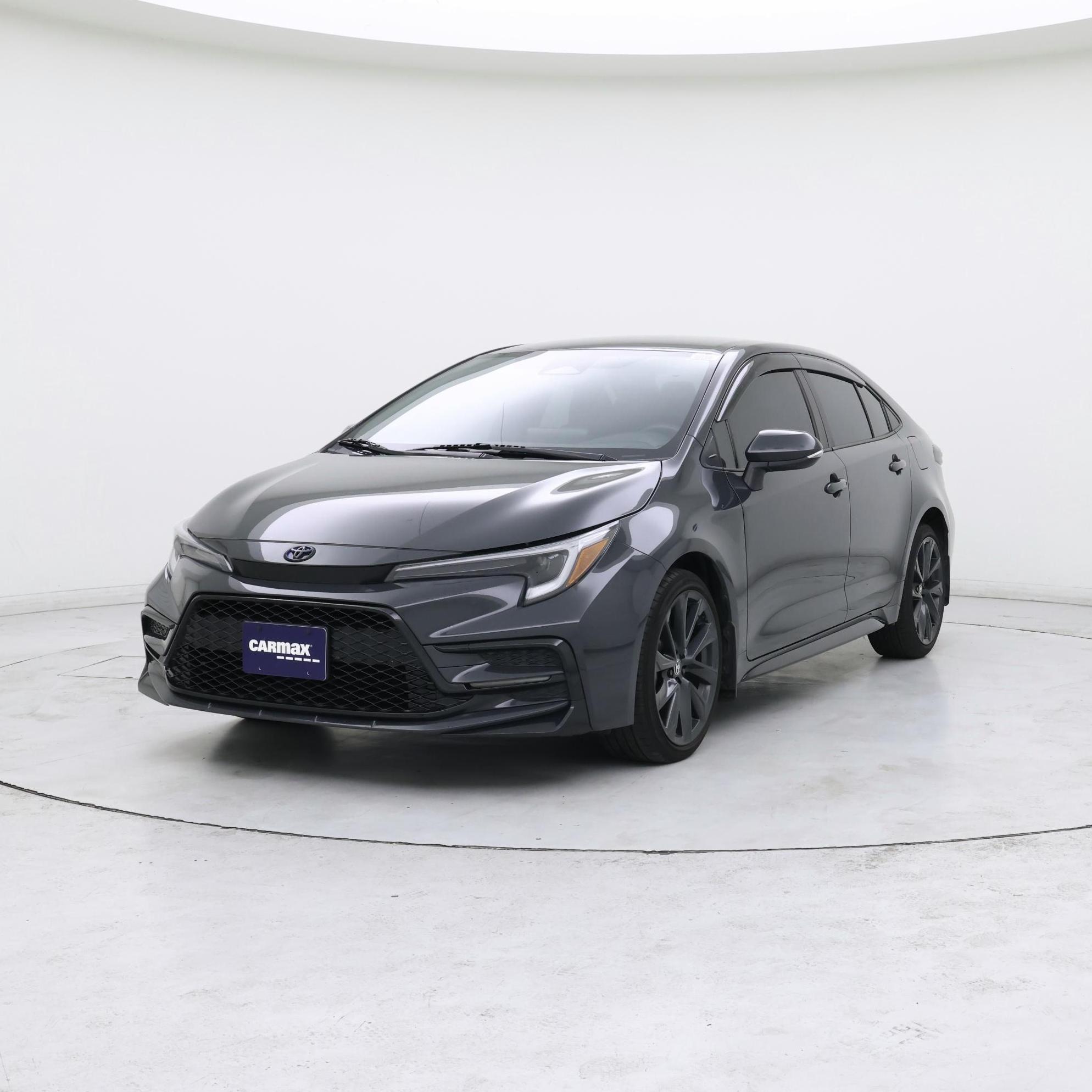 Thumbnail: 2023 Toyota Corolla - 4