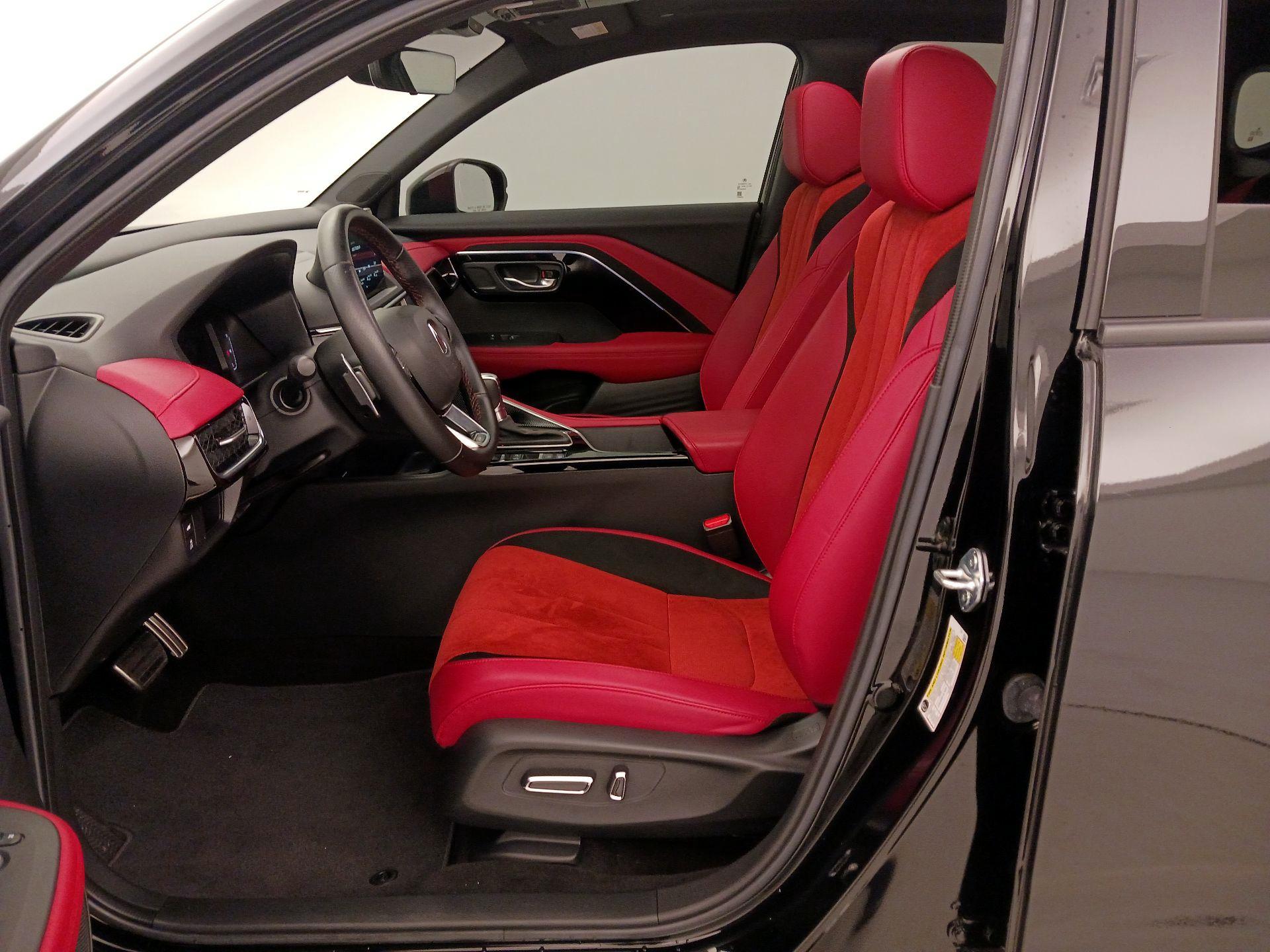 Thumbnail: 2025 Acura ADX - 11