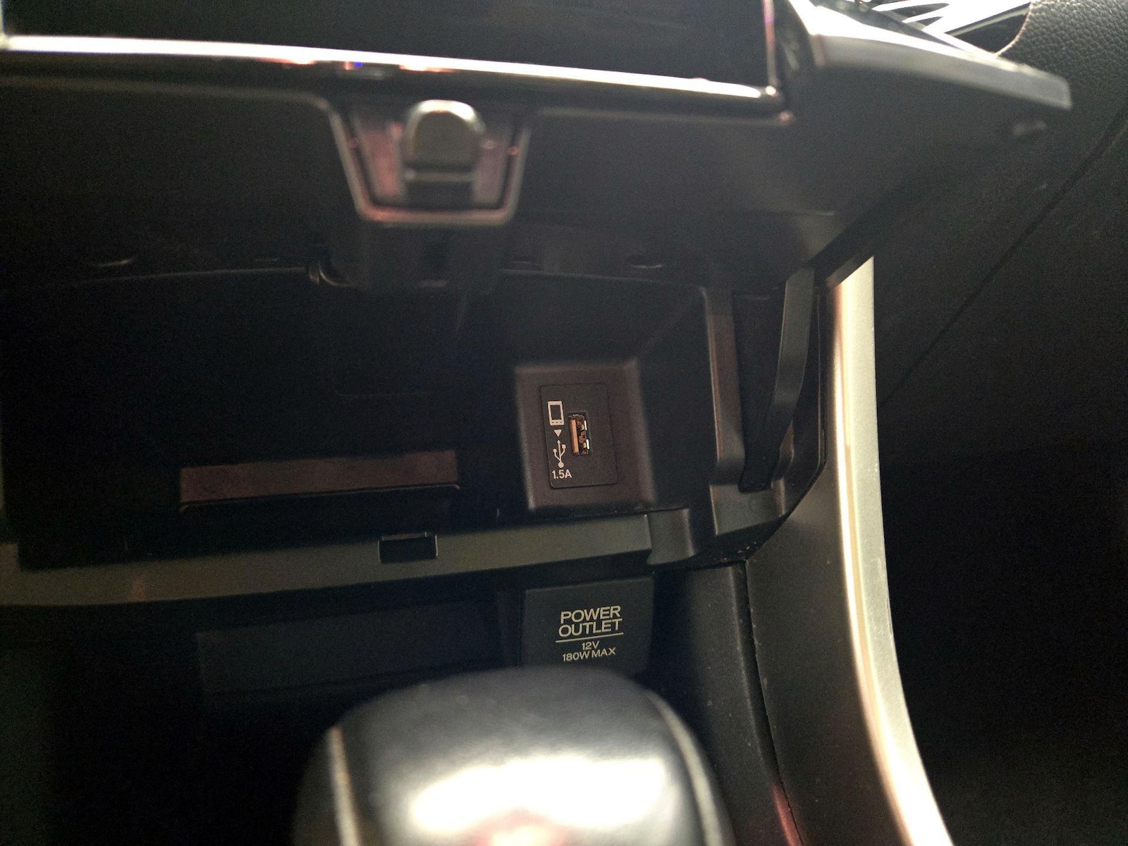 2017 Honda Accord Touring - Photo 18