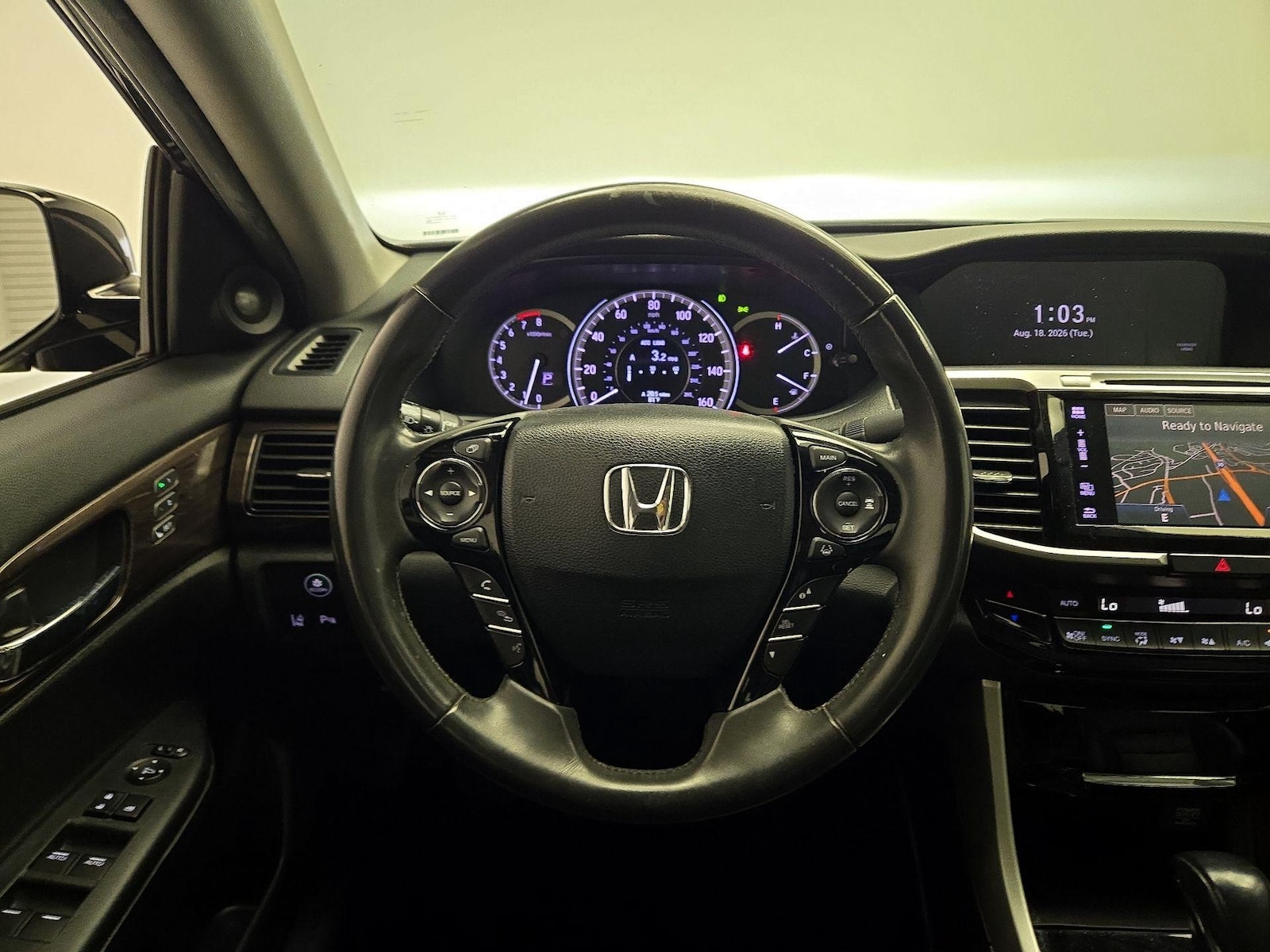 2017 Honda Accord Touring - Photo 9