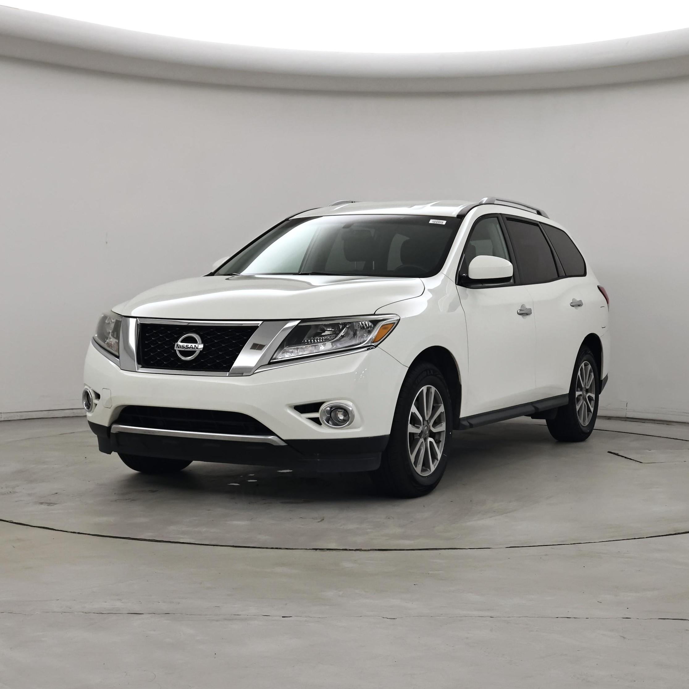 Thumbnail: 2016 Nissan Pathfinder - 4