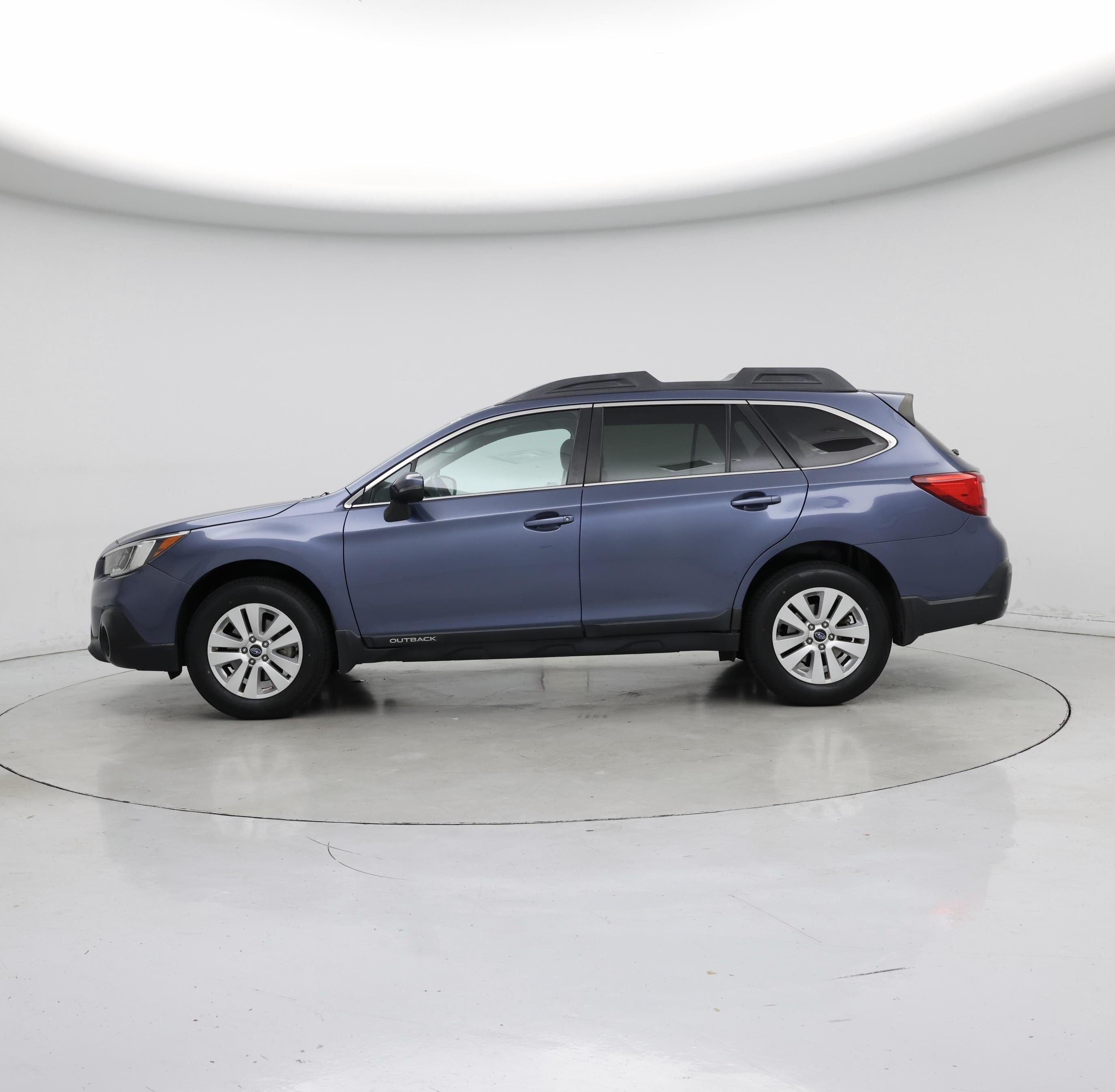 Thumbnail: 2018 Subaru Outback - 3