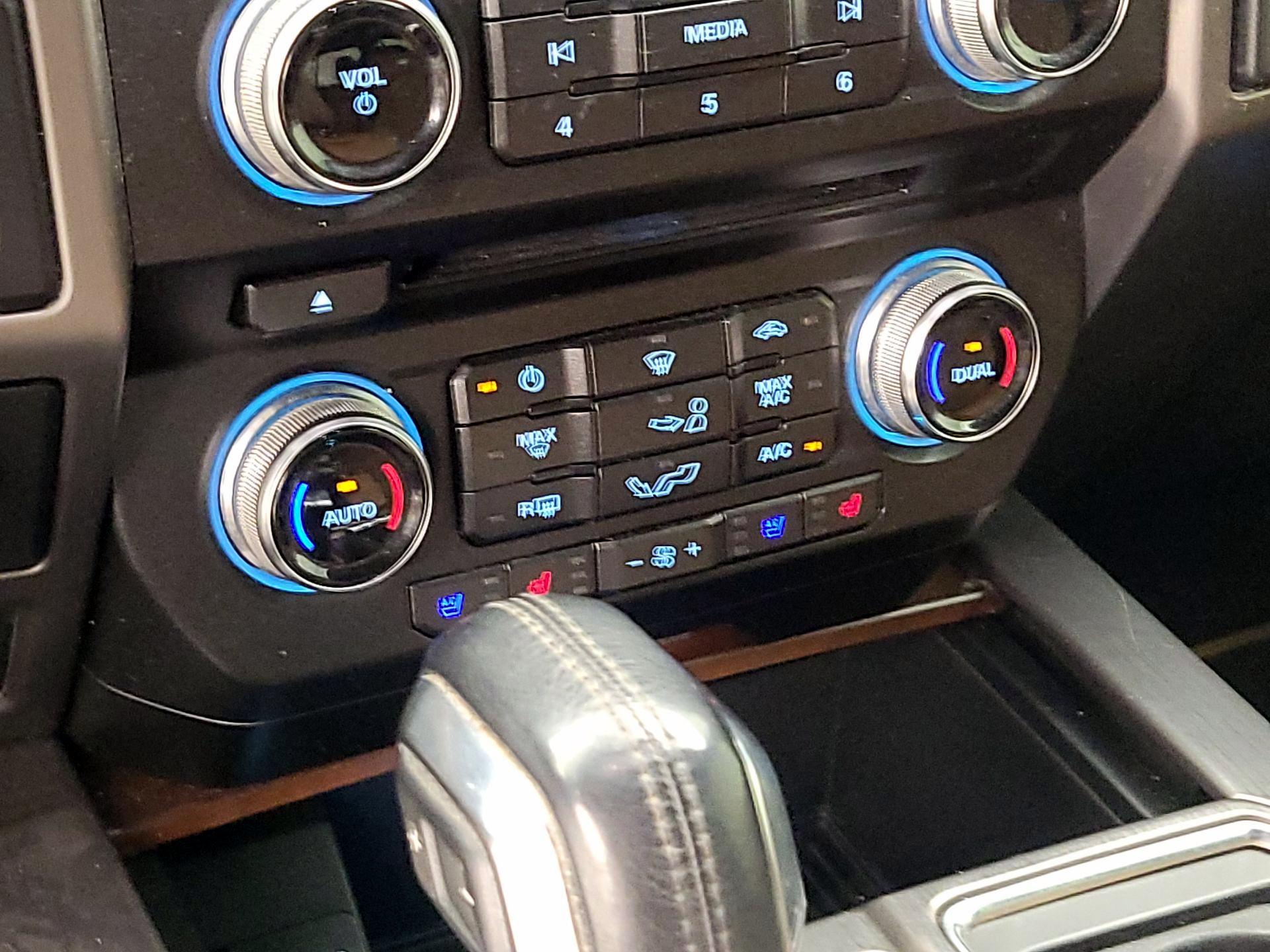 Thumbnail: 2017 Ford F-150 - 14