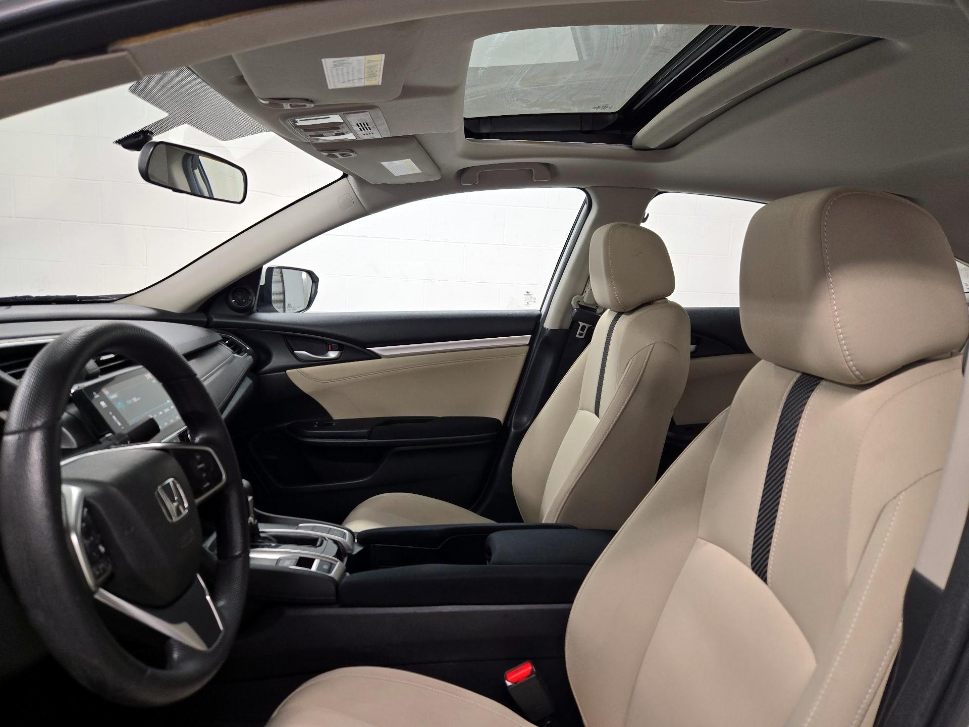 Thumbnail: 2016 Honda Civic - 19