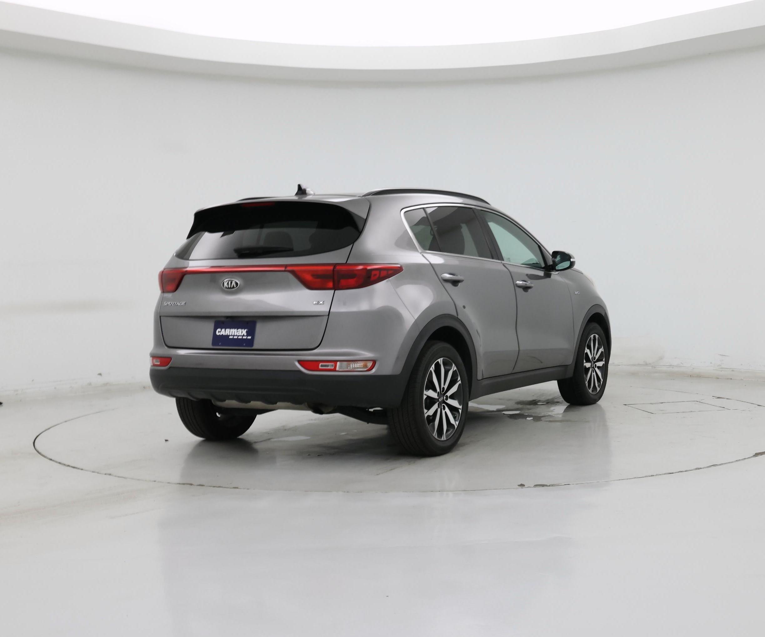 Thumbnail: 2019 Kia Sportage - 8