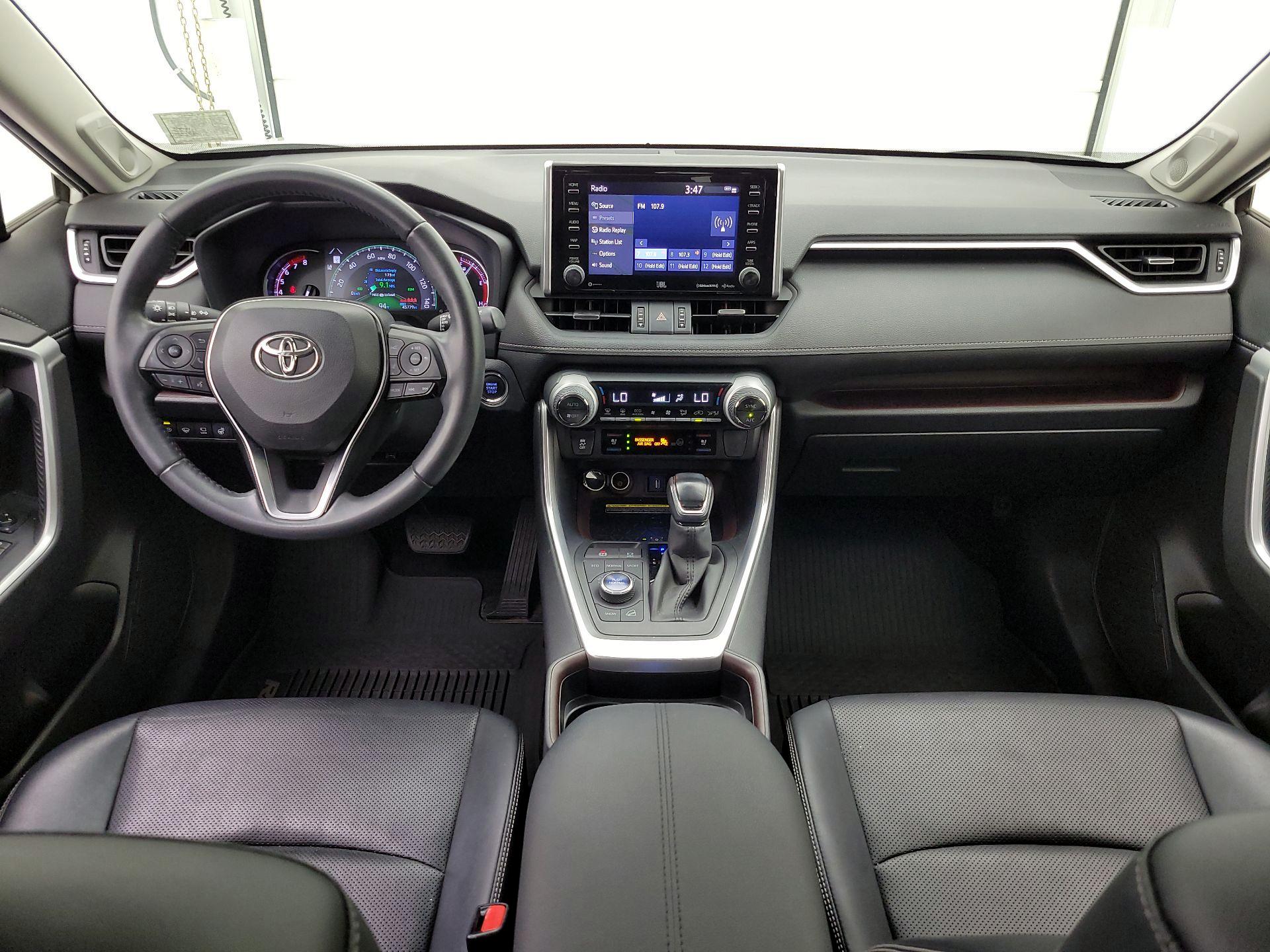 Thumbnail: 2021 Toyota RAV4 - 9