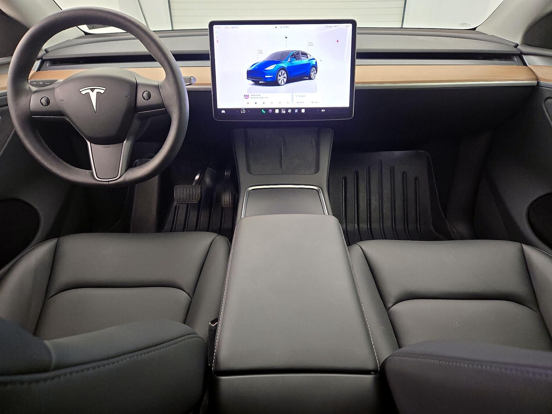 Thumbnail: 2024 Tesla Model Y - 9