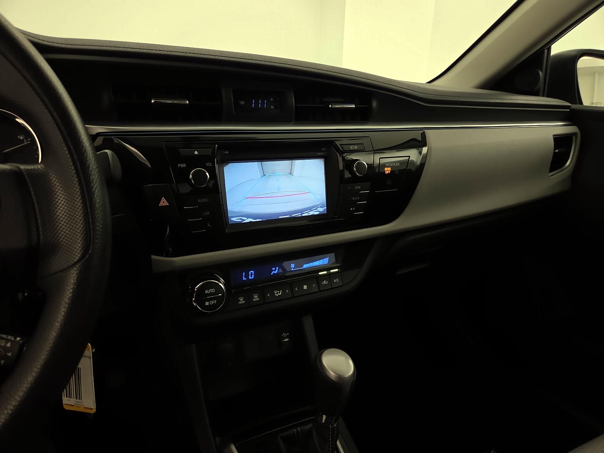 Thumbnail: 2014 Toyota Corolla - 14