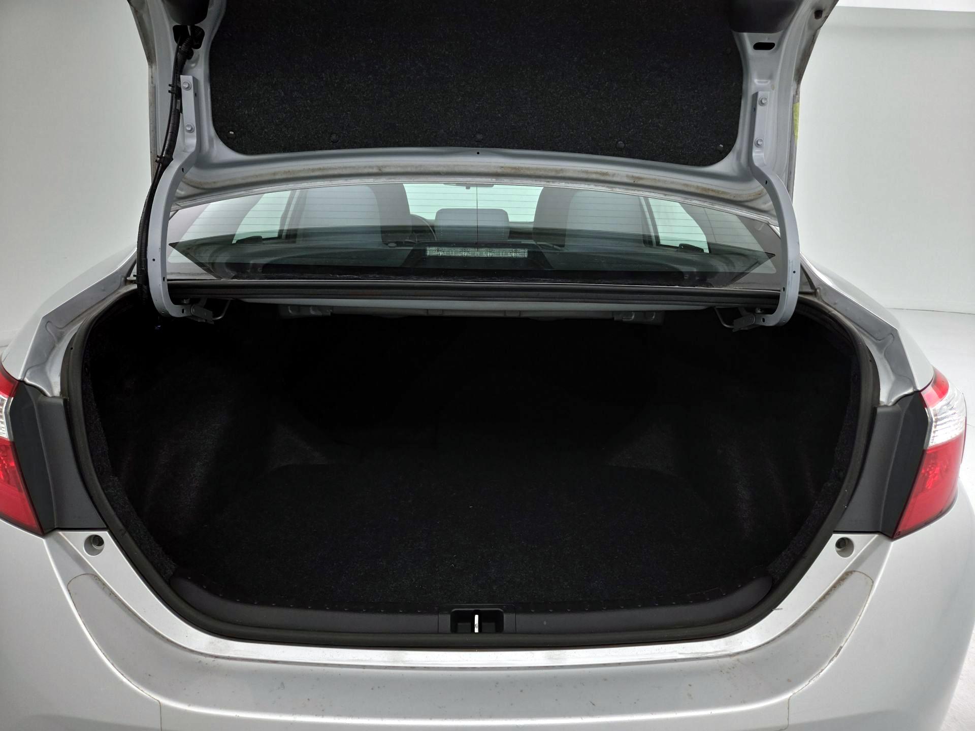 Thumbnail: 2014 Toyota Corolla - 20