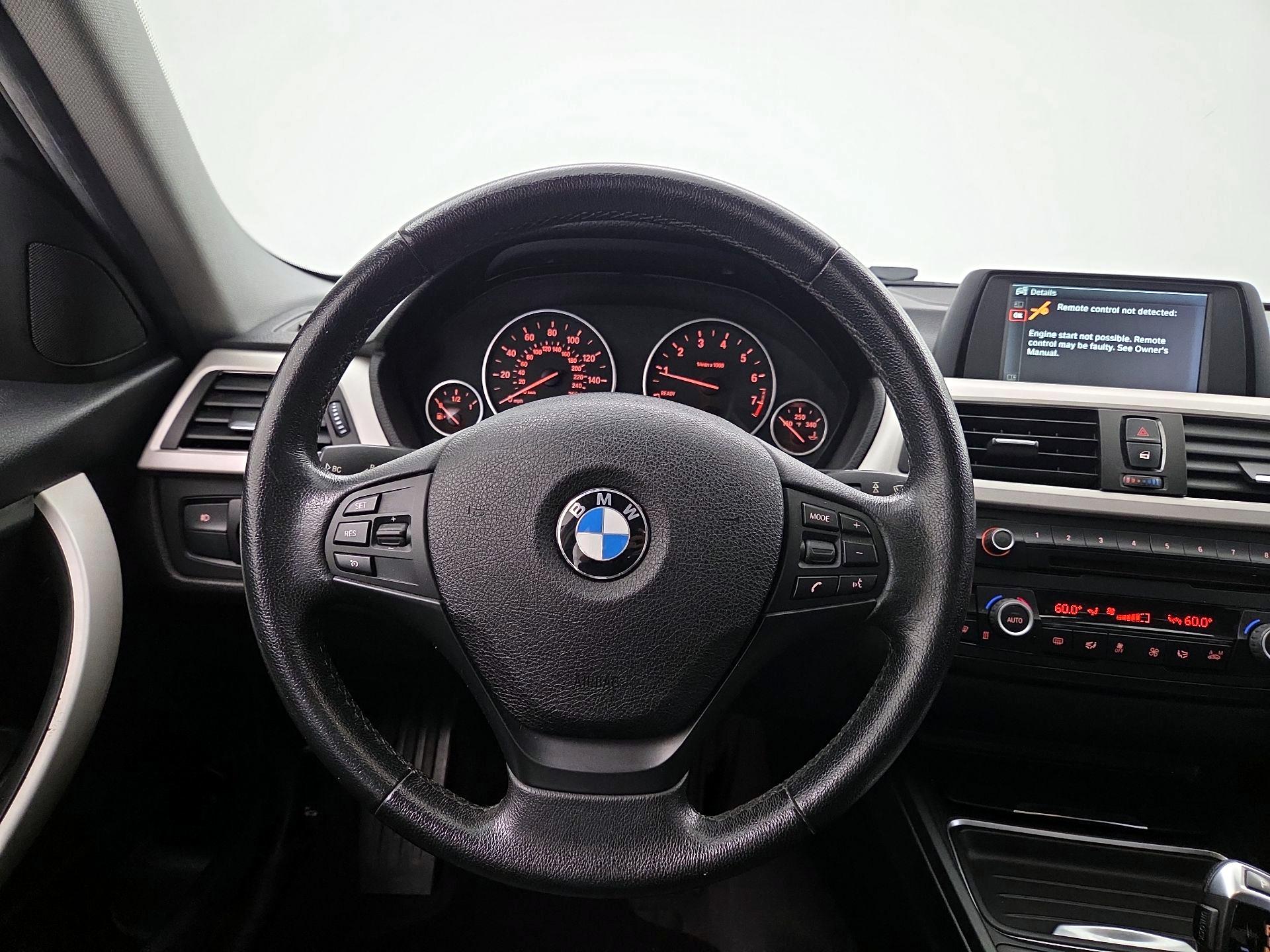 Thumbnail: 2014 BMW 3 Series - 10