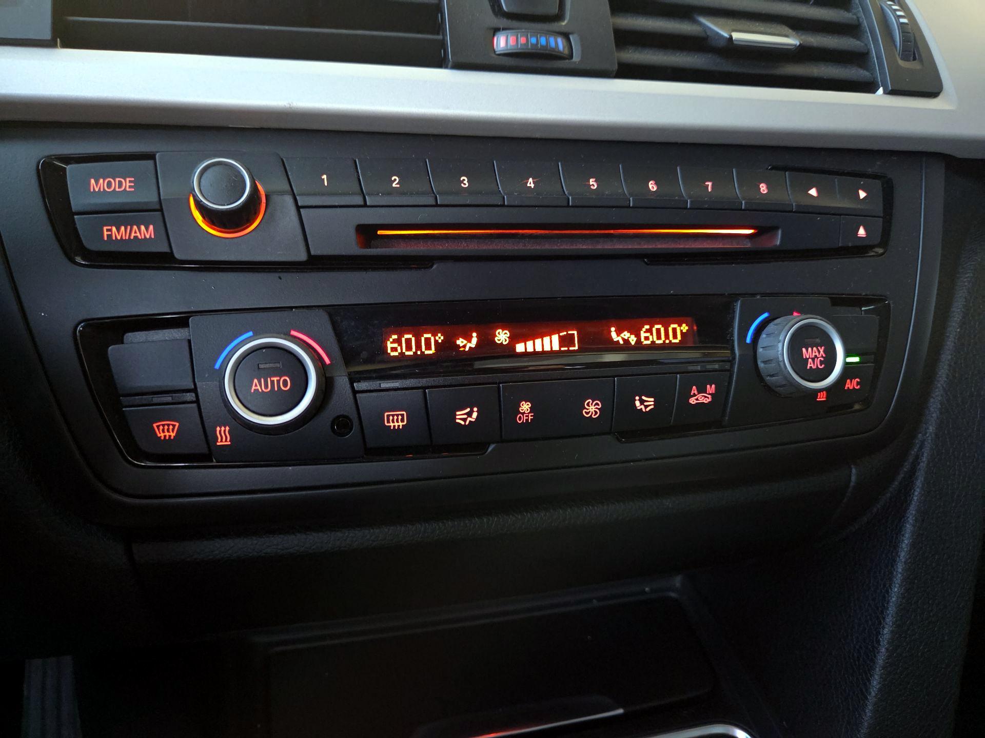 Thumbnail: 2014 BMW 3 Series - 15