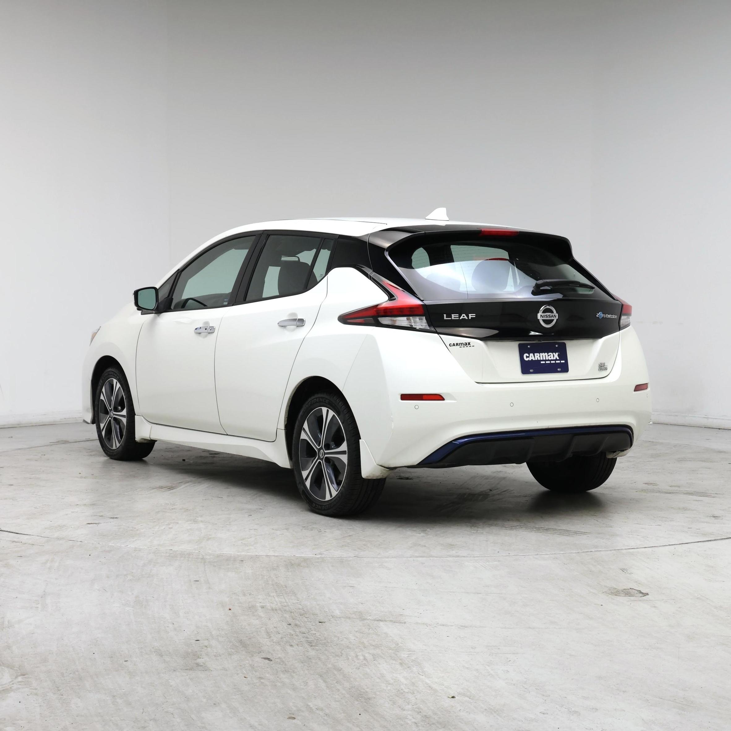 Thumbnail: 2022 Nissan Leaf - 2