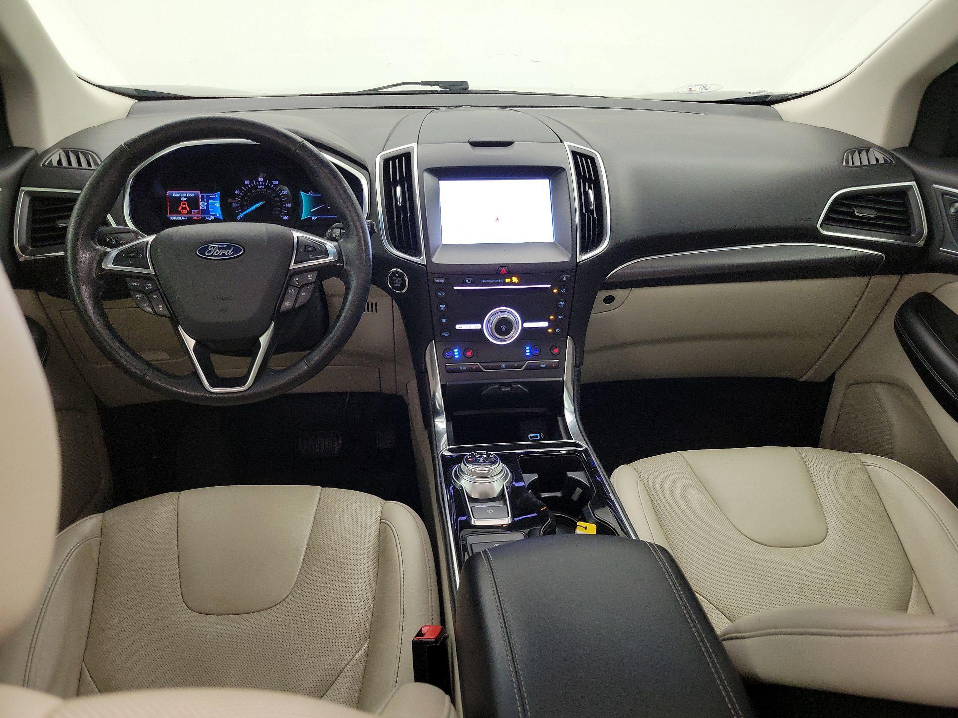 Thumbnail: 2019 Ford Edge - 9