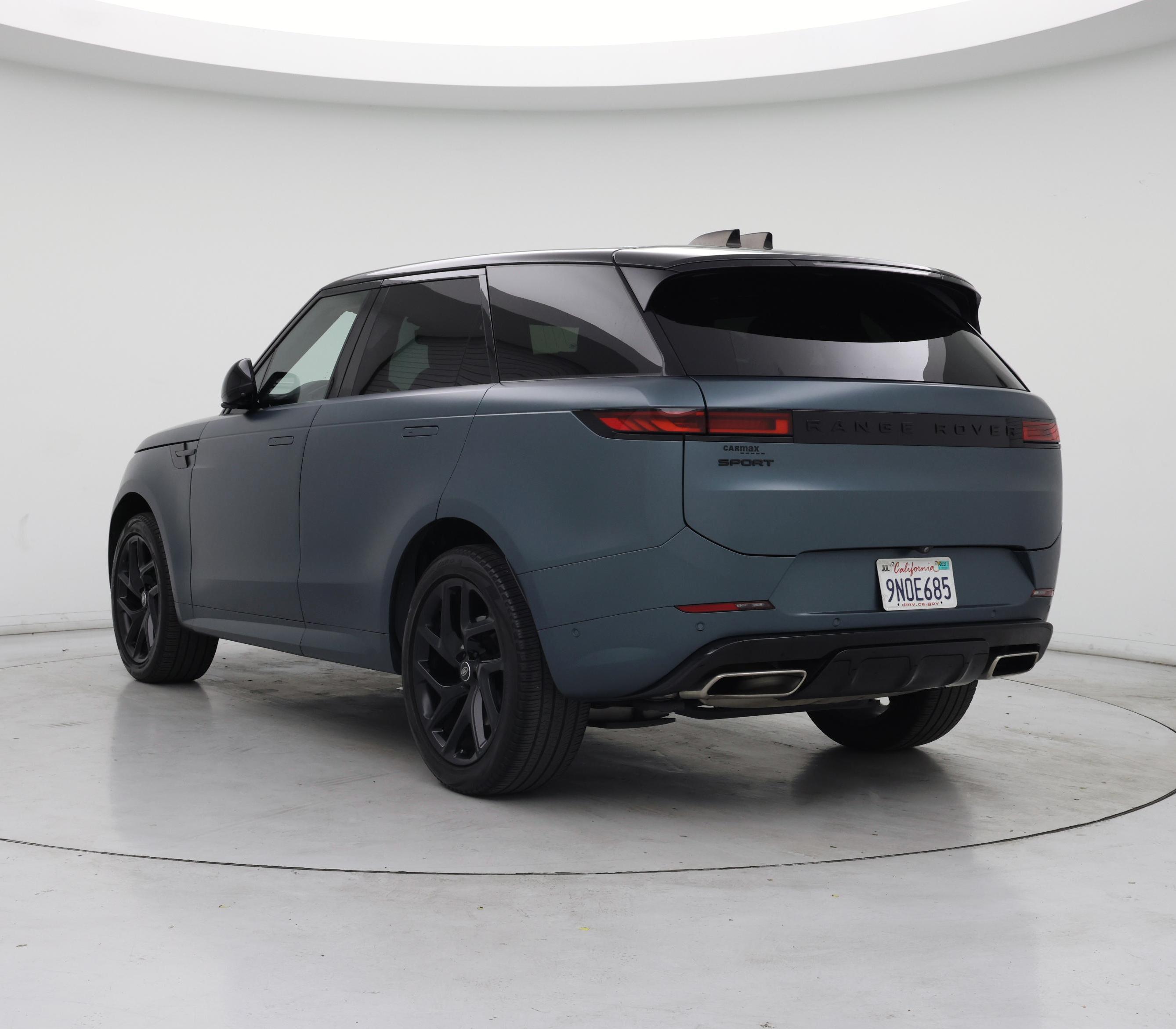 Thumbnail: 2024 Land Rover Range Rover Sport - 2