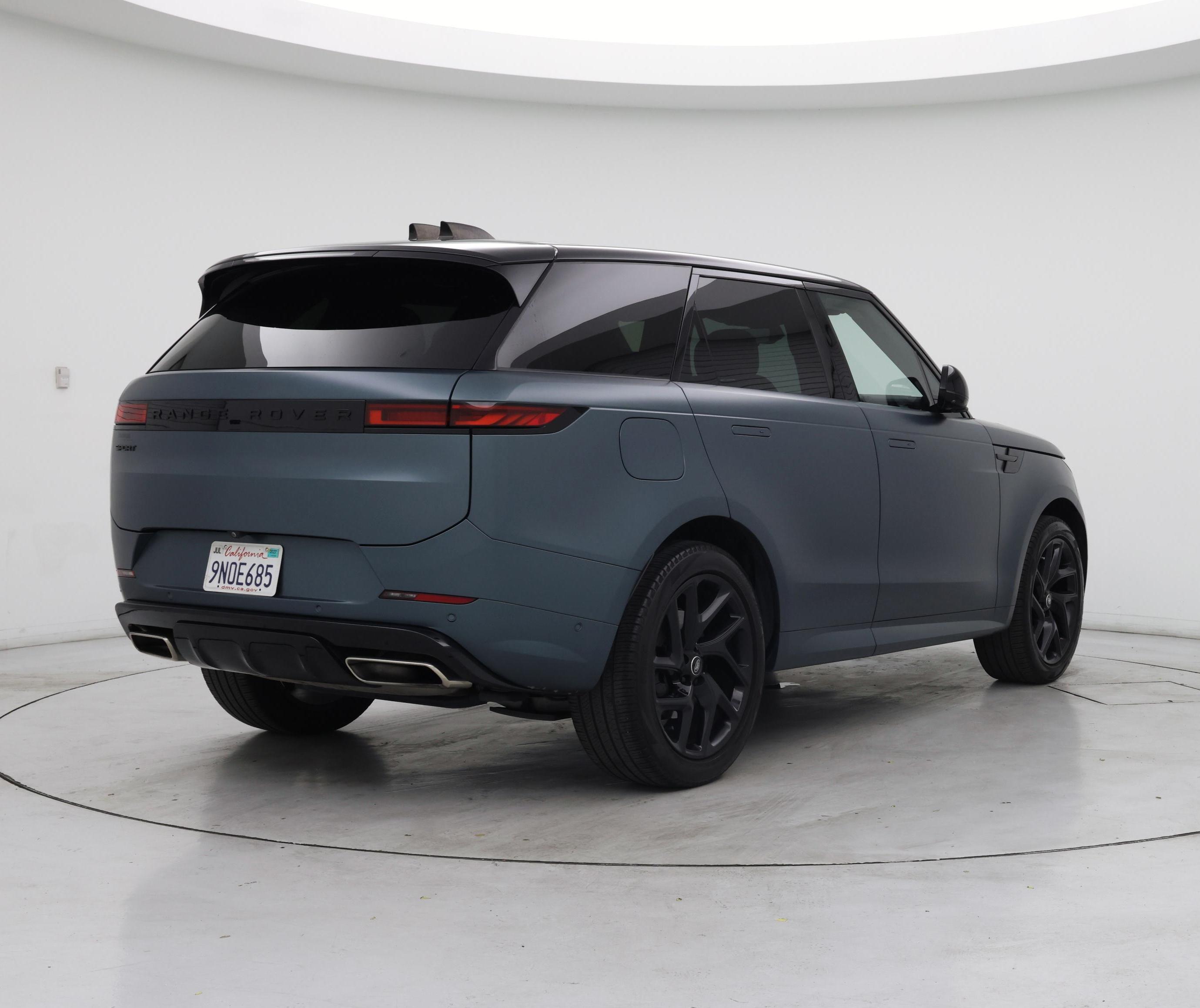 Thumbnail: 2024 Land Rover Range Rover Sport - 8
