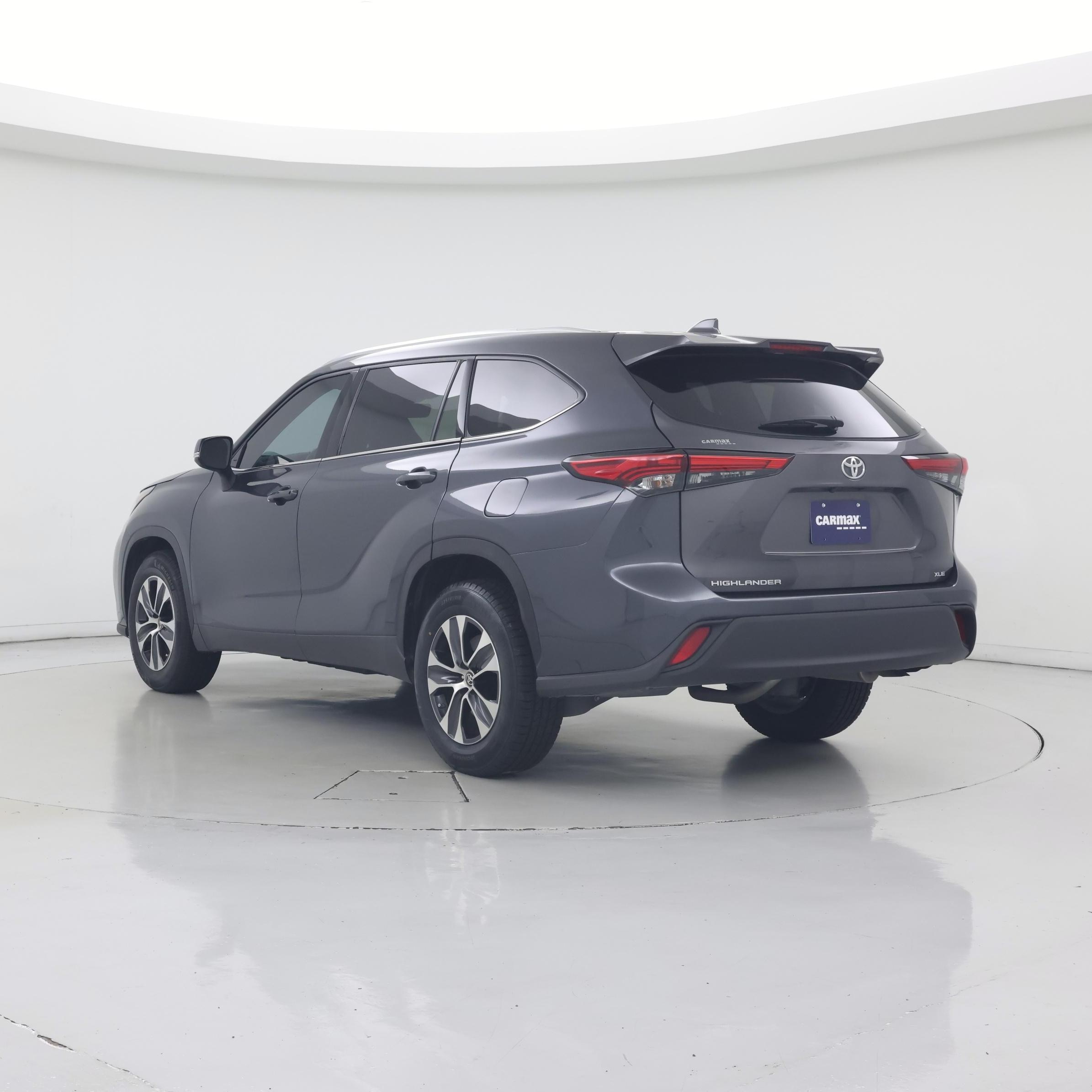 Thumbnail: 2021 Toyota Highlander - 2