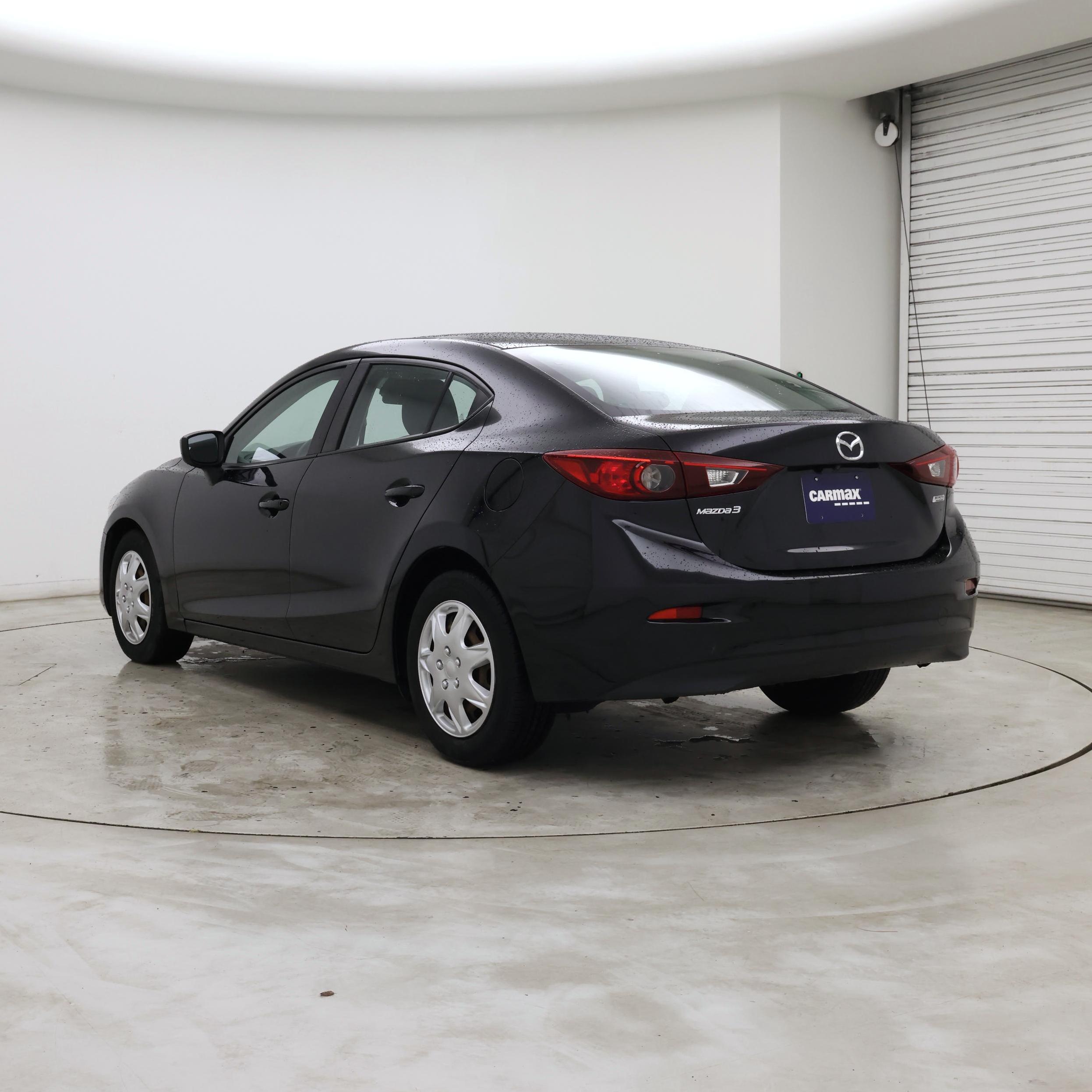 Thumbnail: 2018 Mazda Mazda3 - 2