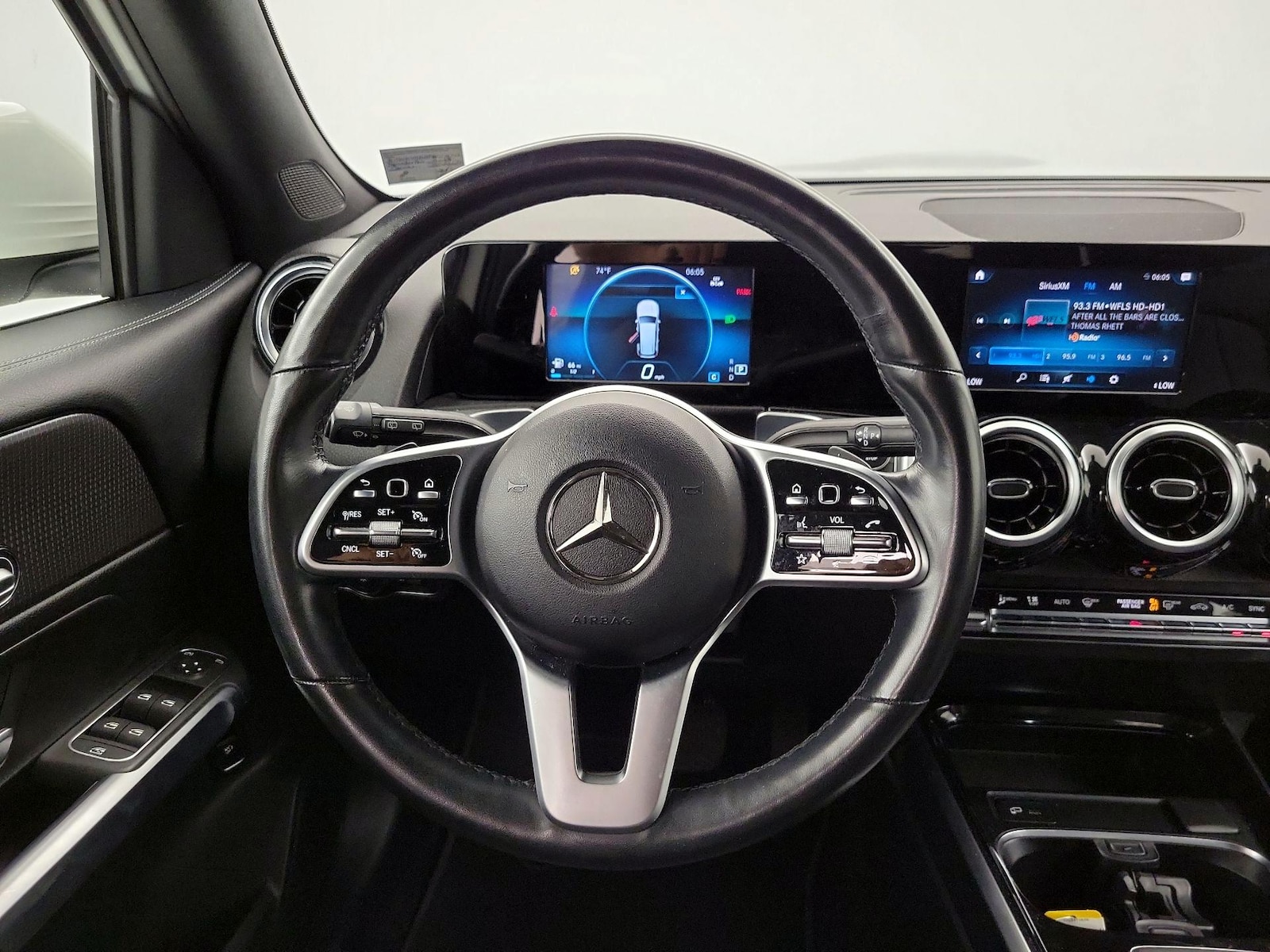 2023 Mercedes-Benz GLB Base - Photo 11