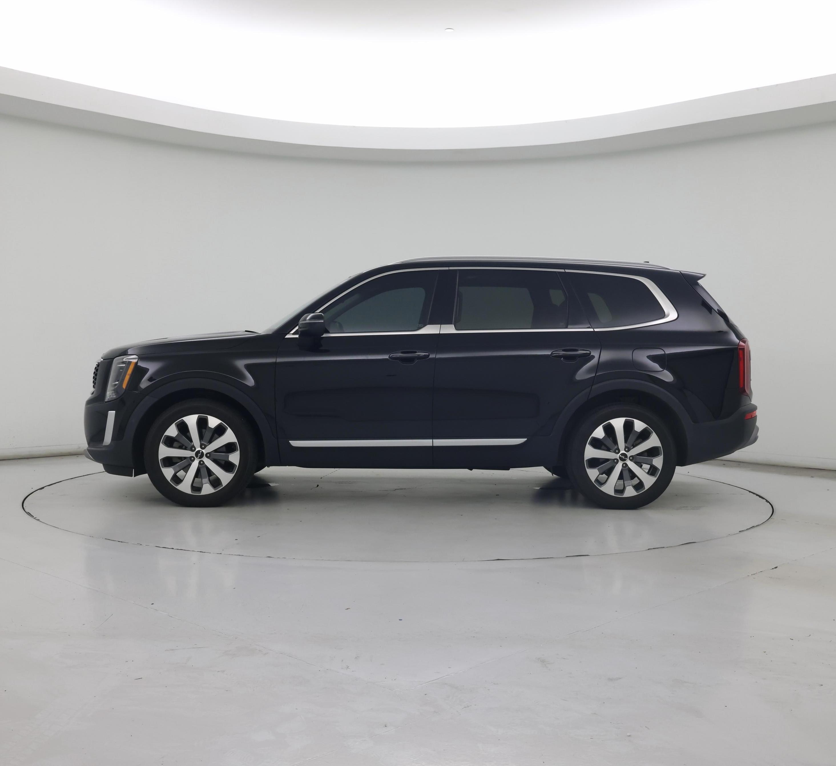 Thumbnail: 2022 Kia Telluride - 3