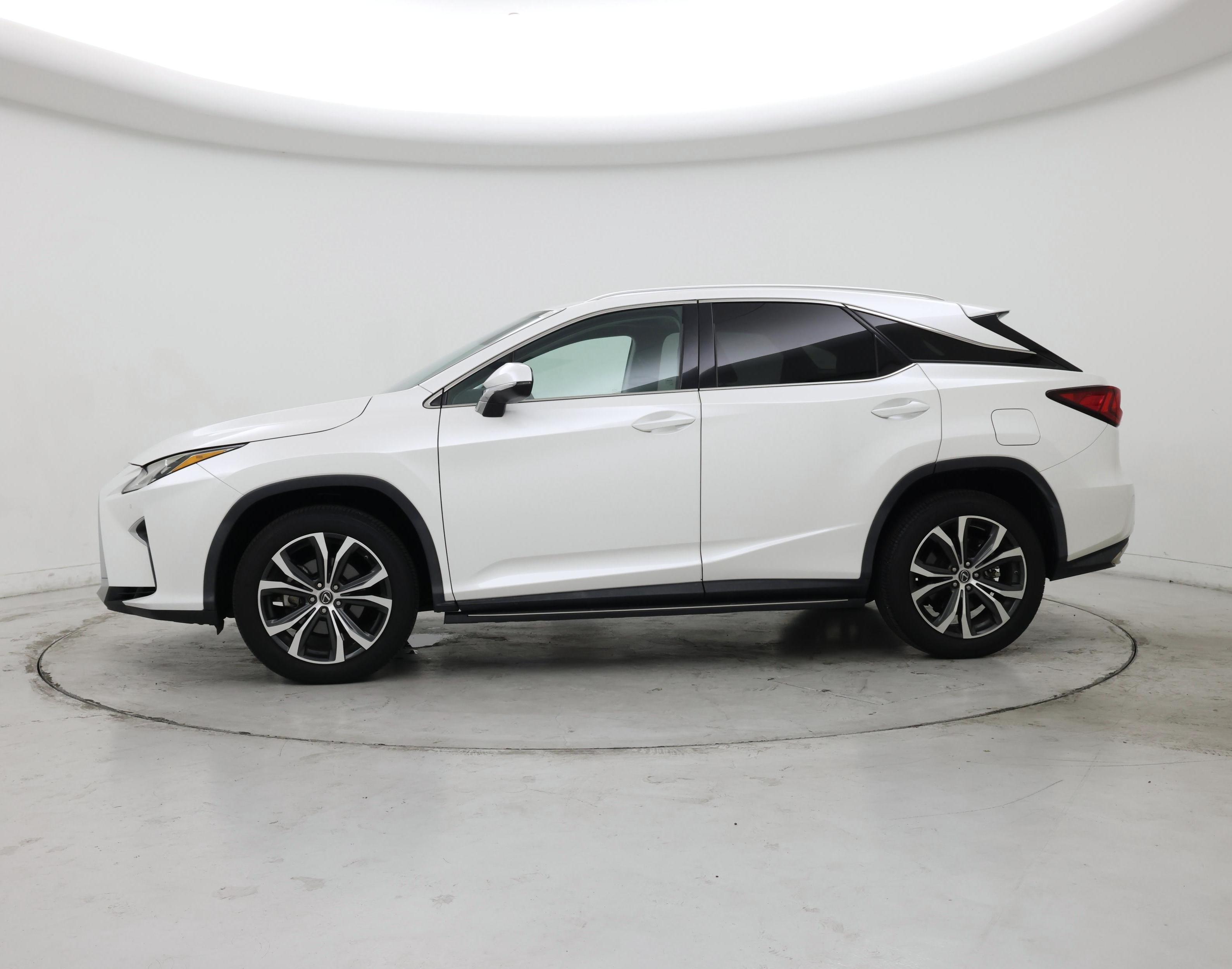 Thumbnail: 2019 Lexus RX - 3