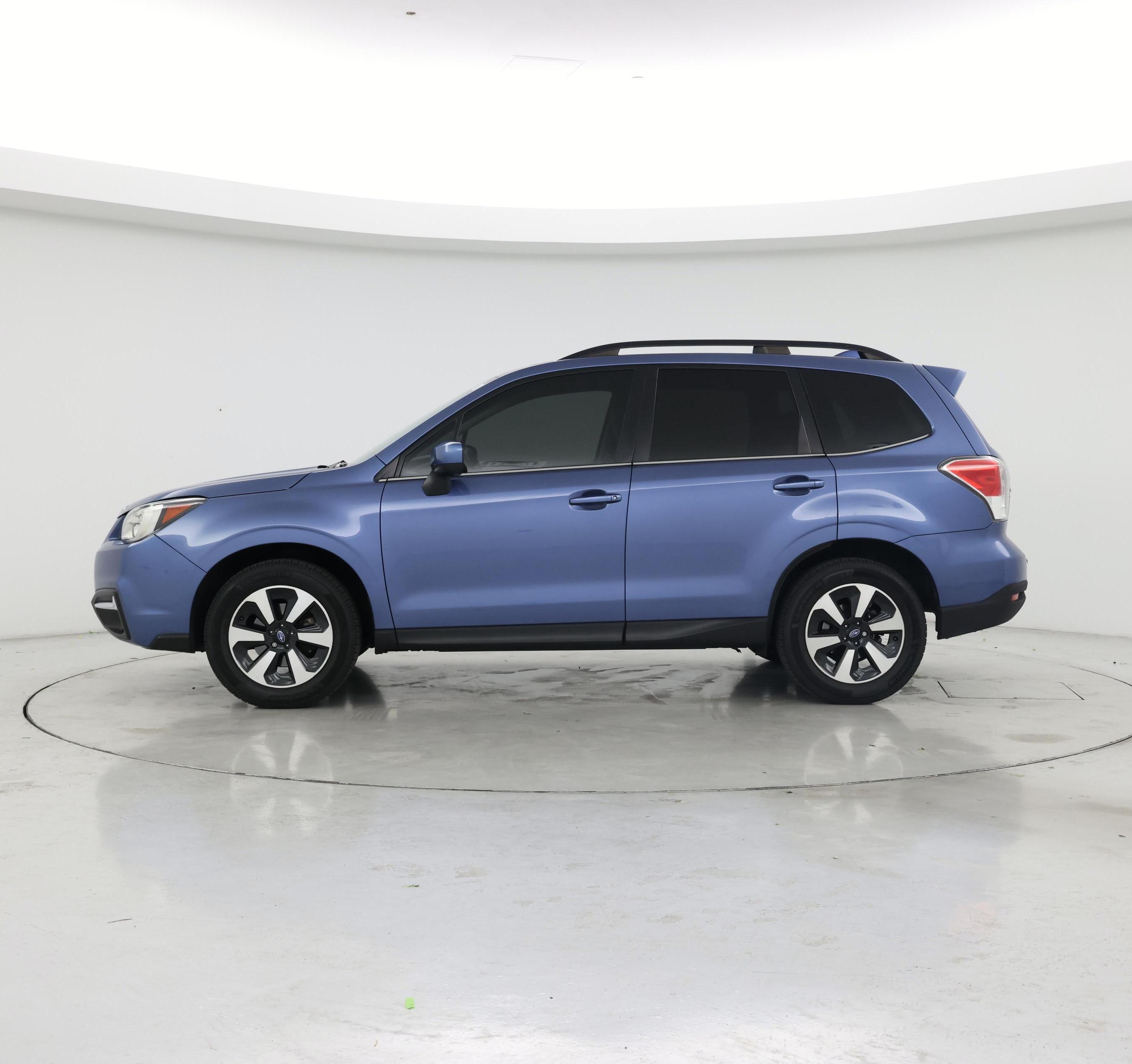 Thumbnail: 2017 Subaru Forester - 3