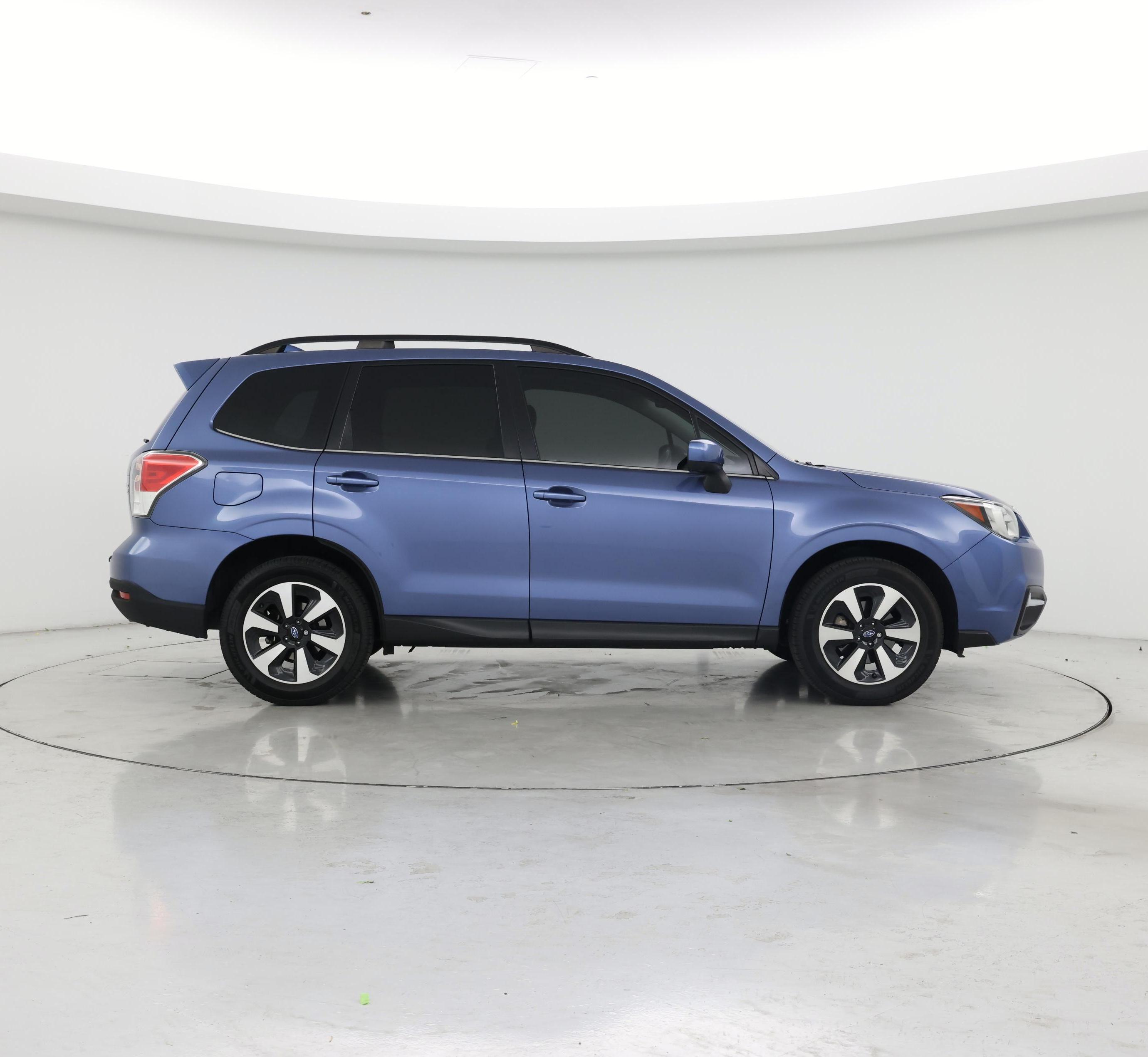 Thumbnail: 2017 Subaru Forester - 7
