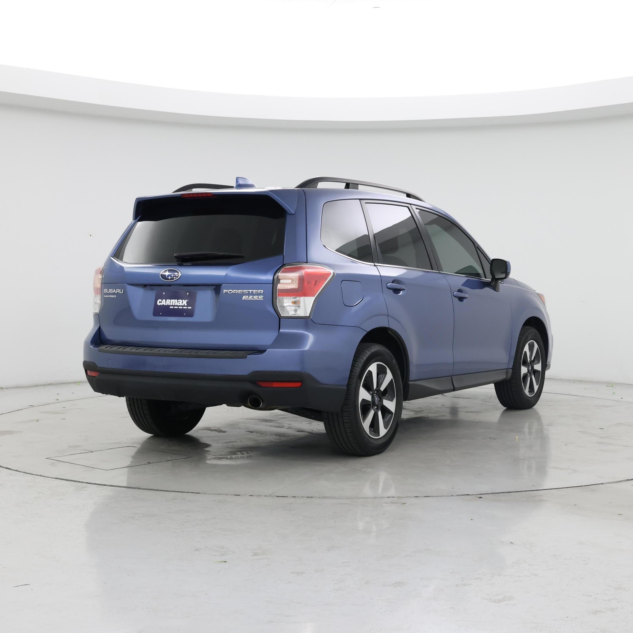 Thumbnail: 2017 Subaru Forester - 8