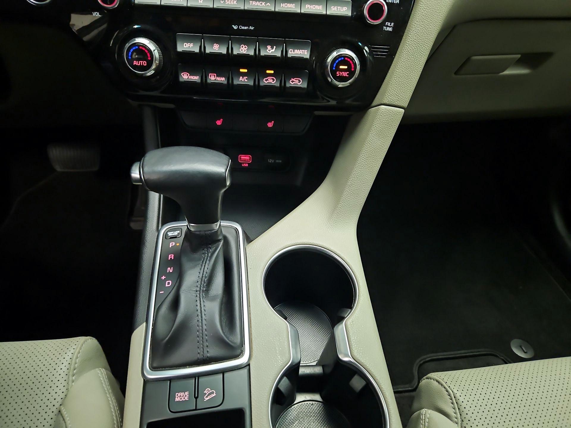 Thumbnail: 2020 Kia Sportage - 16