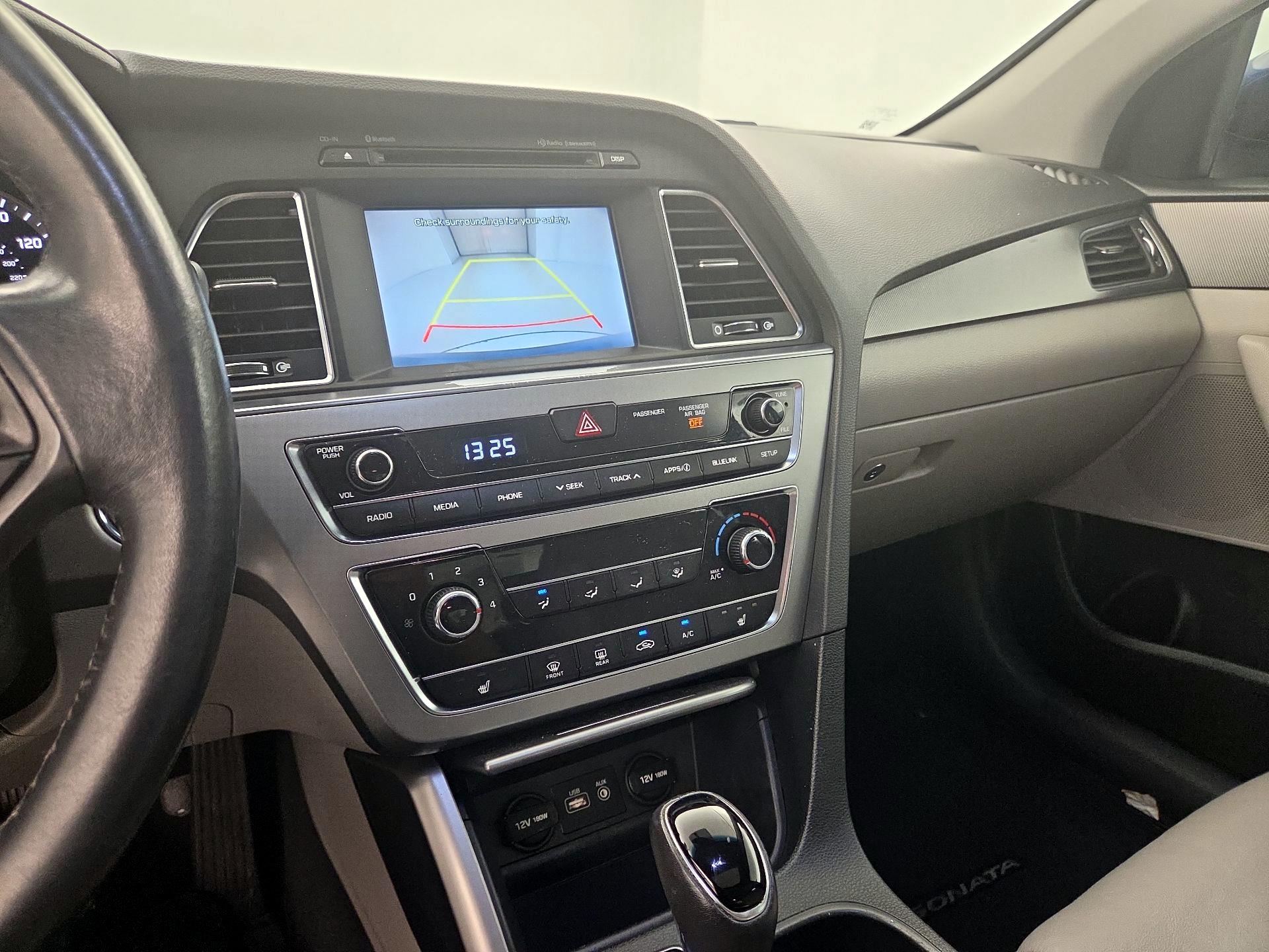 Thumbnail: 2017 Hyundai Sonata - 14