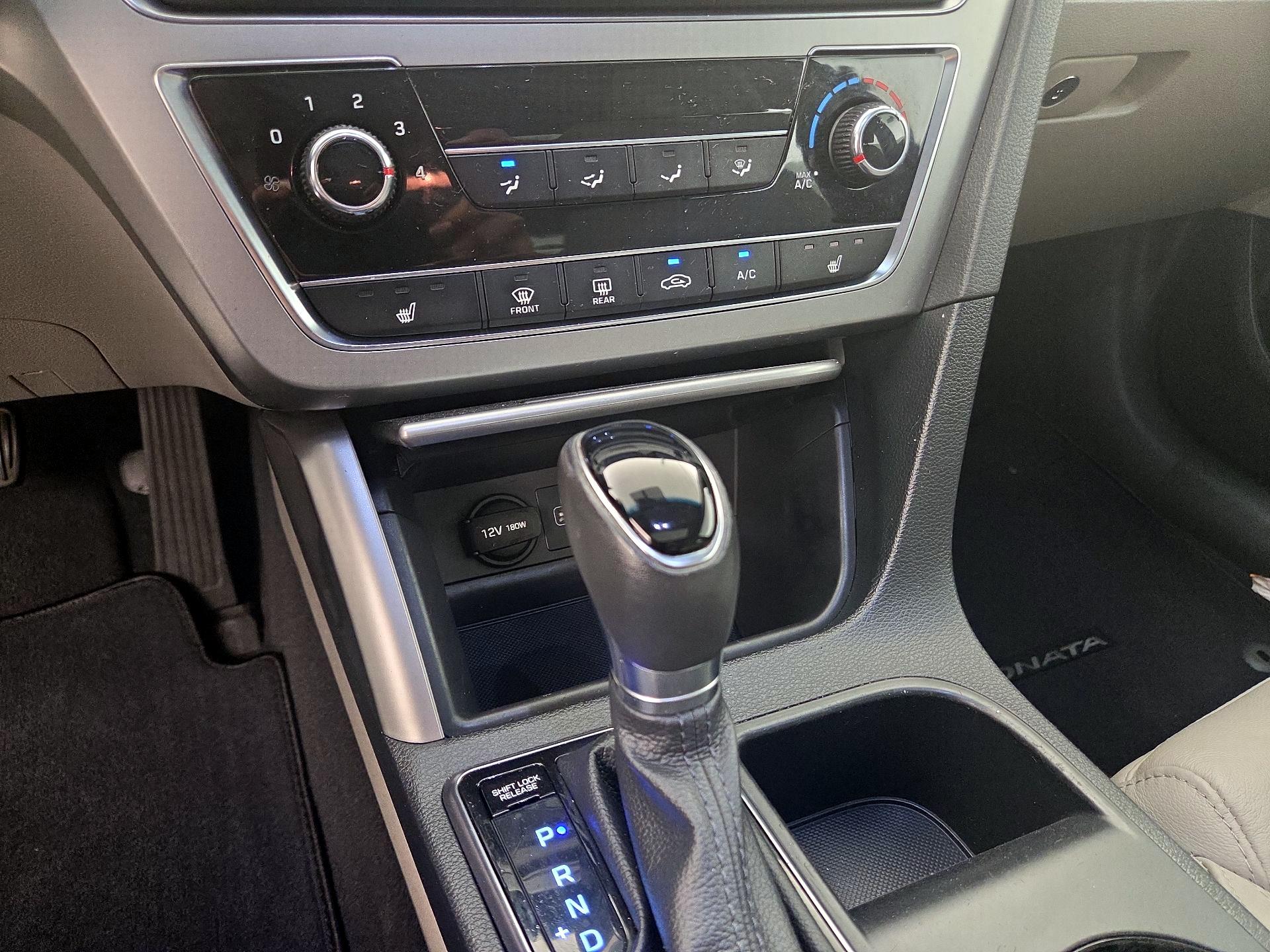 Thumbnail: 2017 Hyundai Sonata - 16