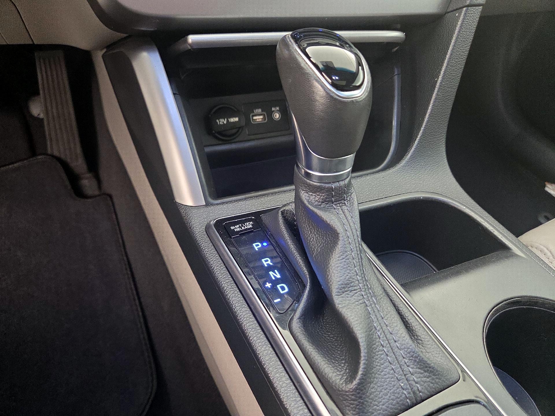 Thumbnail: 2017 Hyundai Sonata - 17