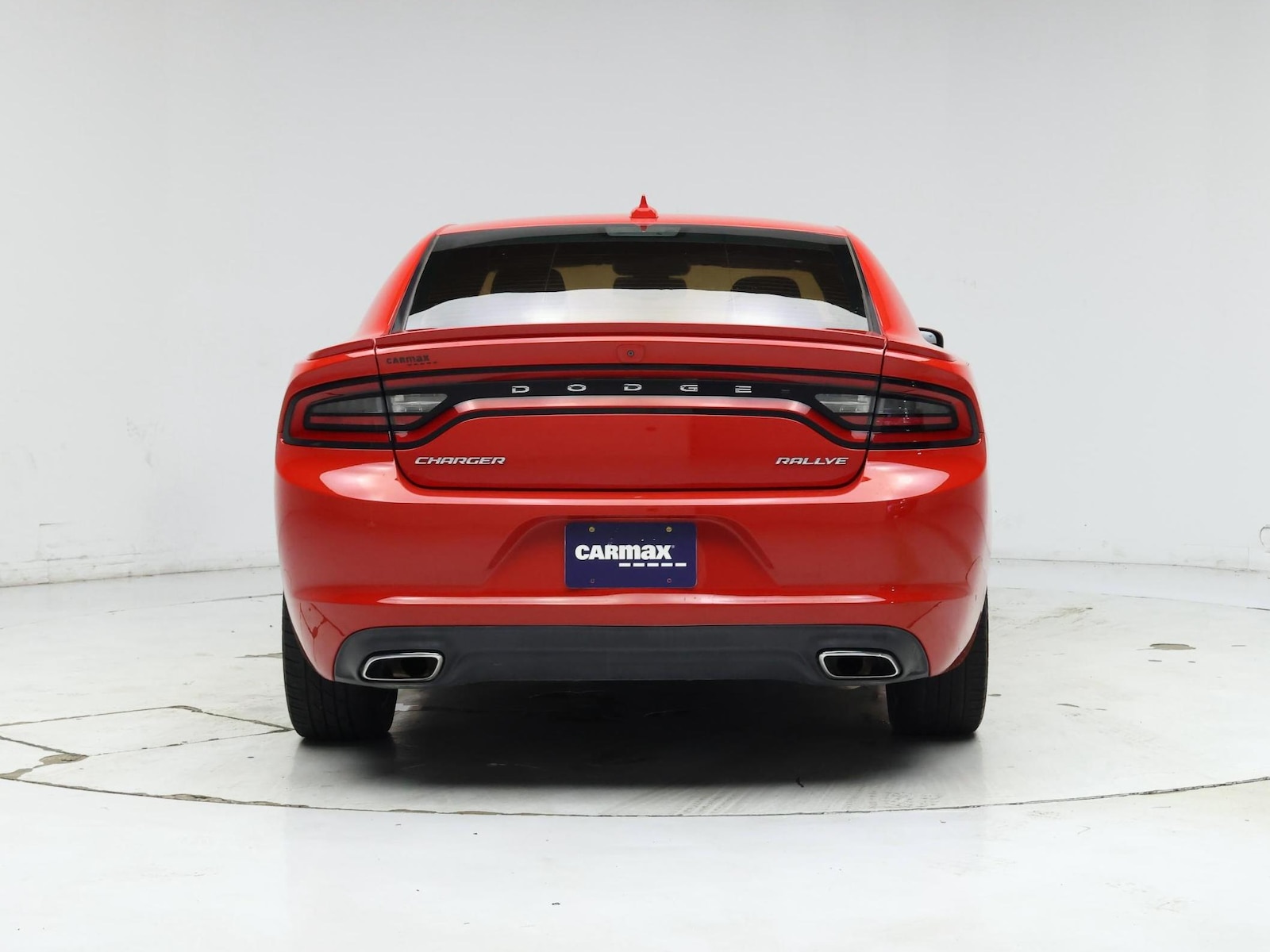 2015 Dodge Charger SXT - Photo 7