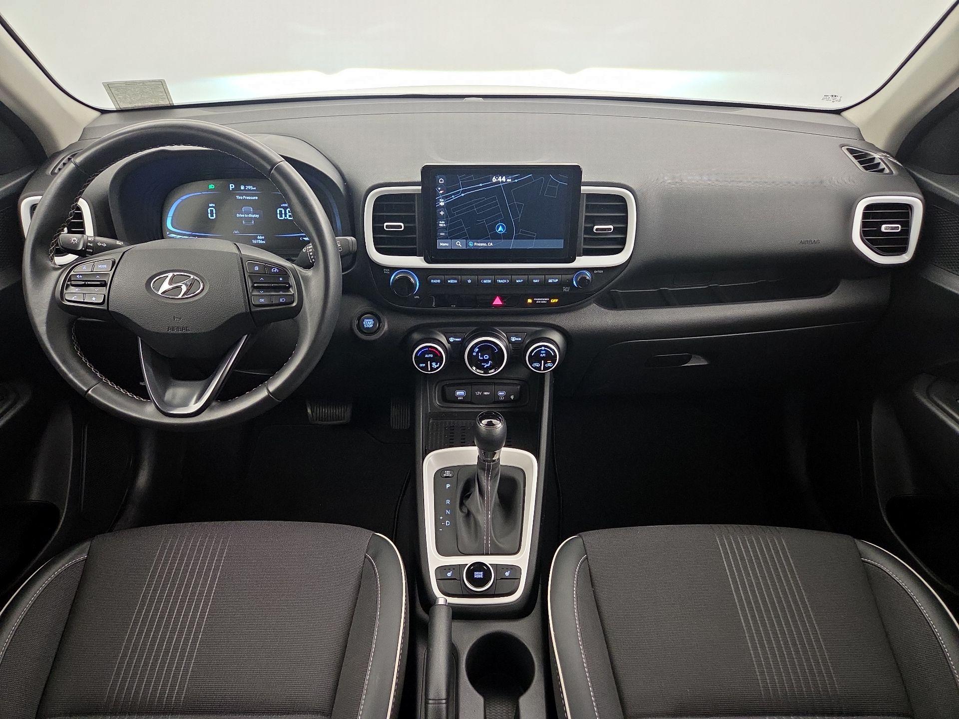 Thumbnail: 2024 Hyundai Venue - 9