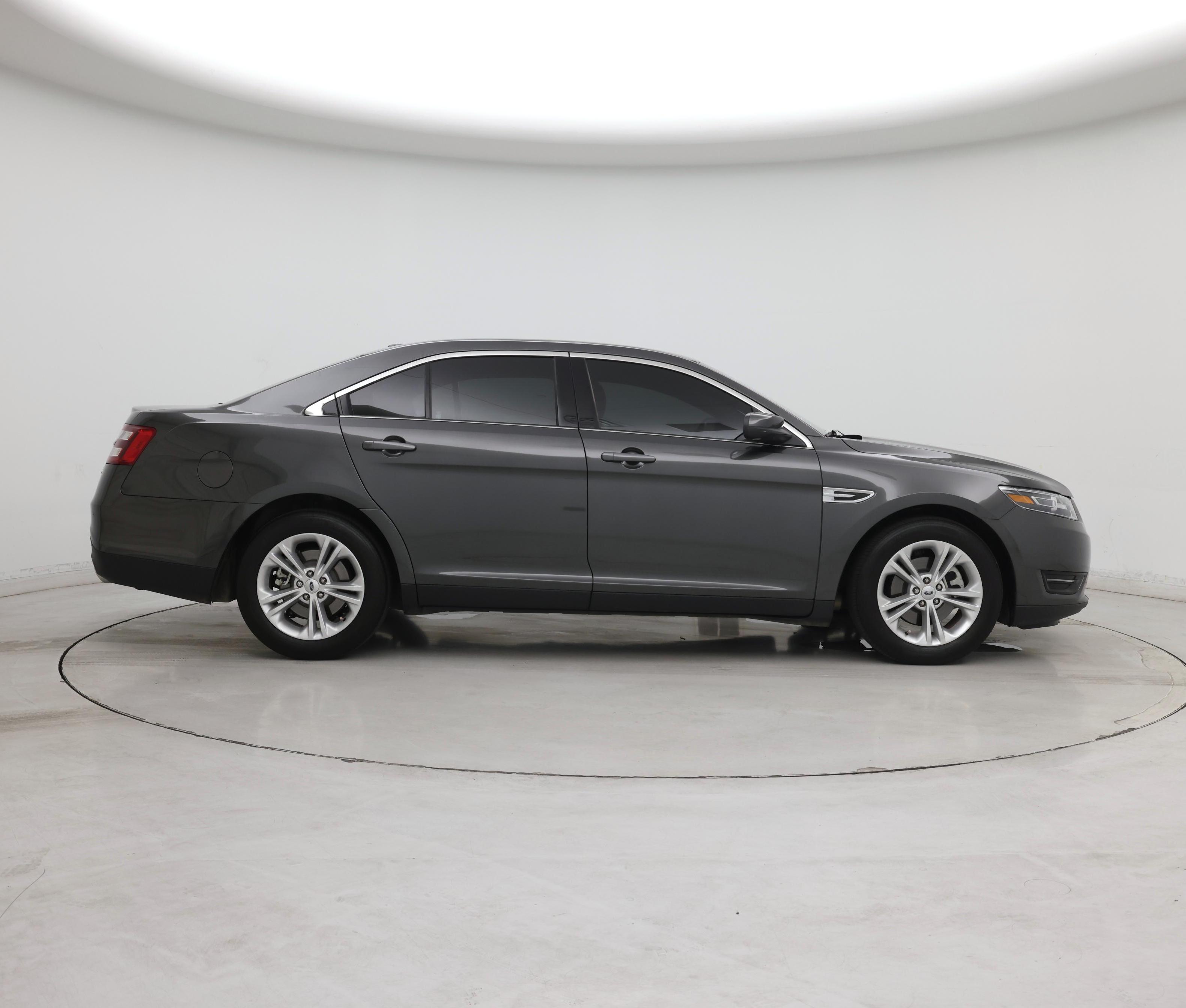 Thumbnail: 2017 Ford Taurus - 7