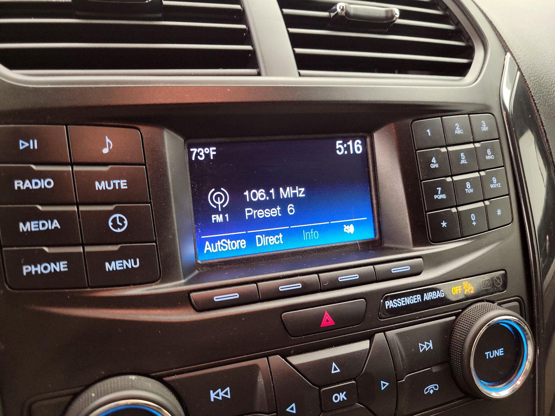 Thumbnail: 2018 Ford Explorer - 15