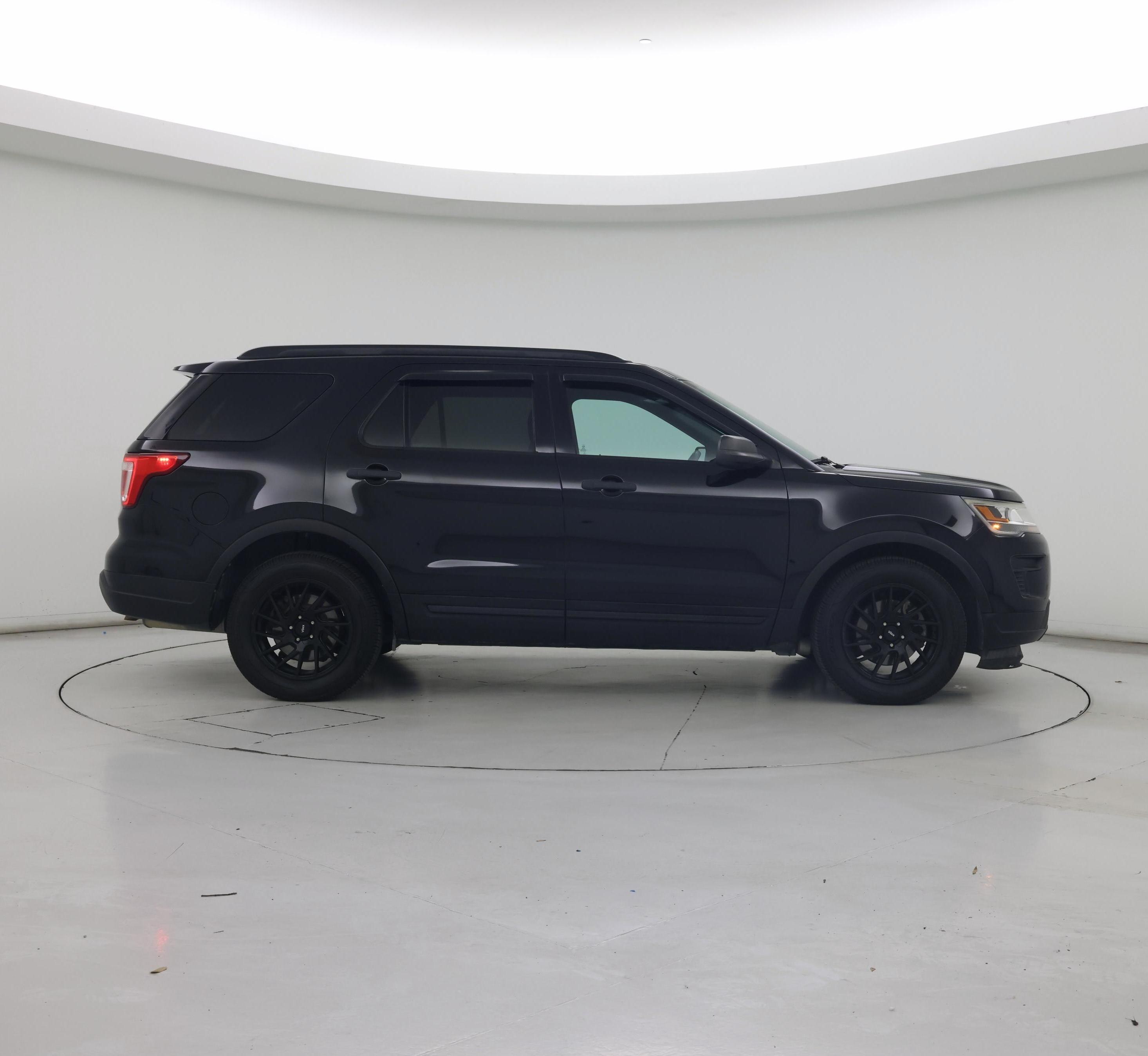 Thumbnail: 2018 Ford Explorer - 7
