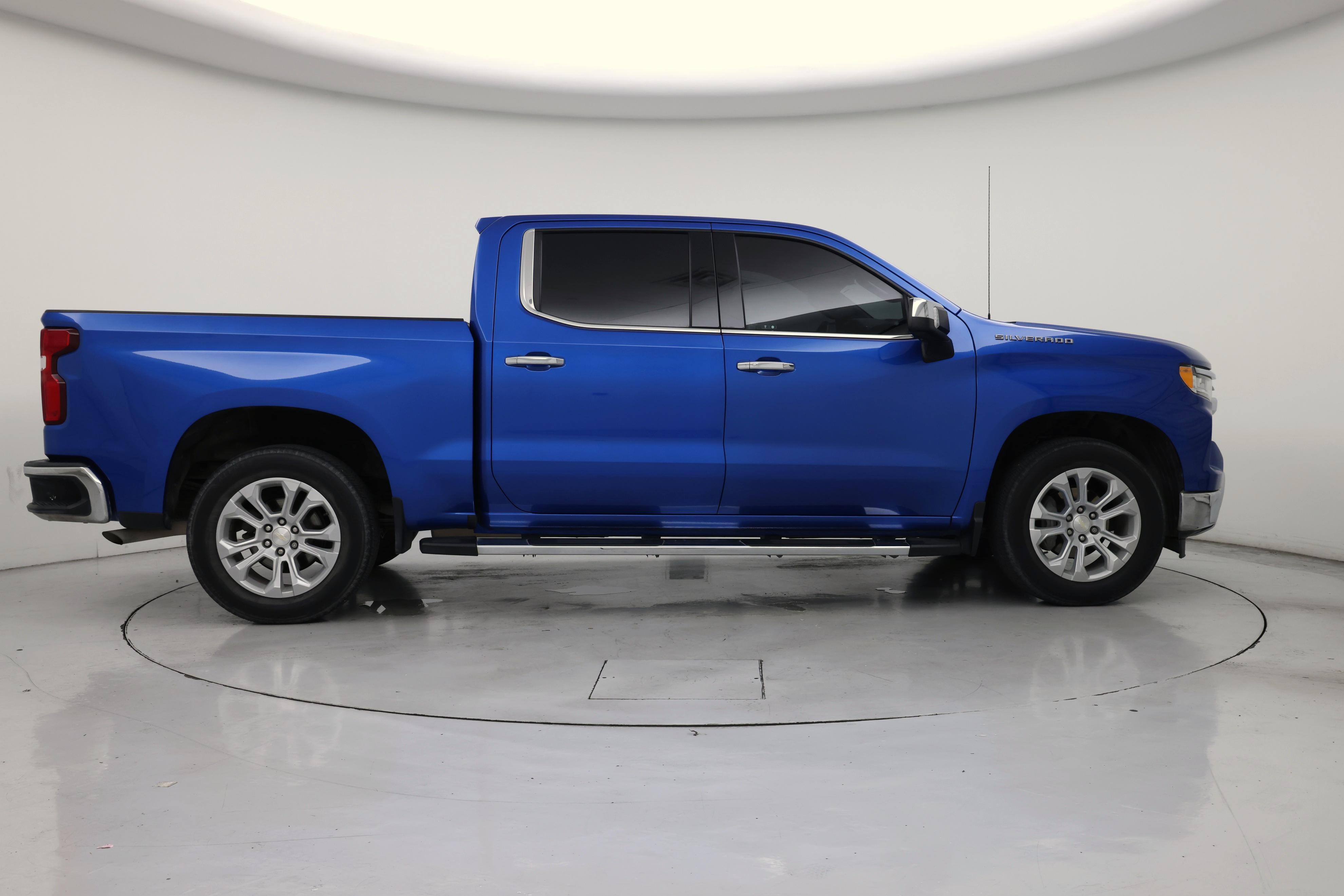 Thumbnail: 2022 Chevrolet Silverado 1500 - 7
