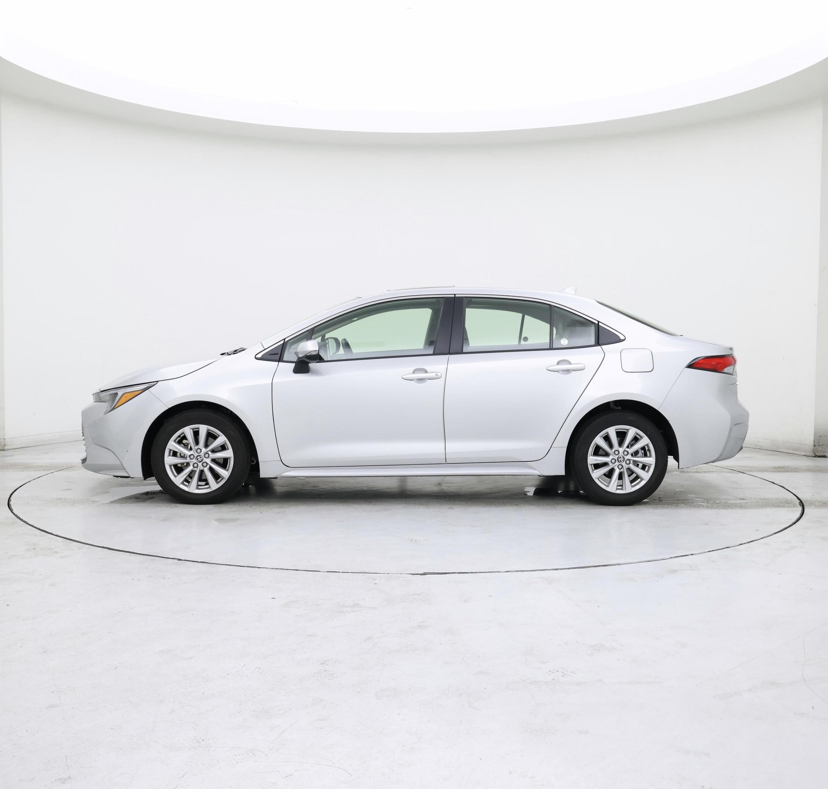 Thumbnail: 2023 Toyota Corolla - 3