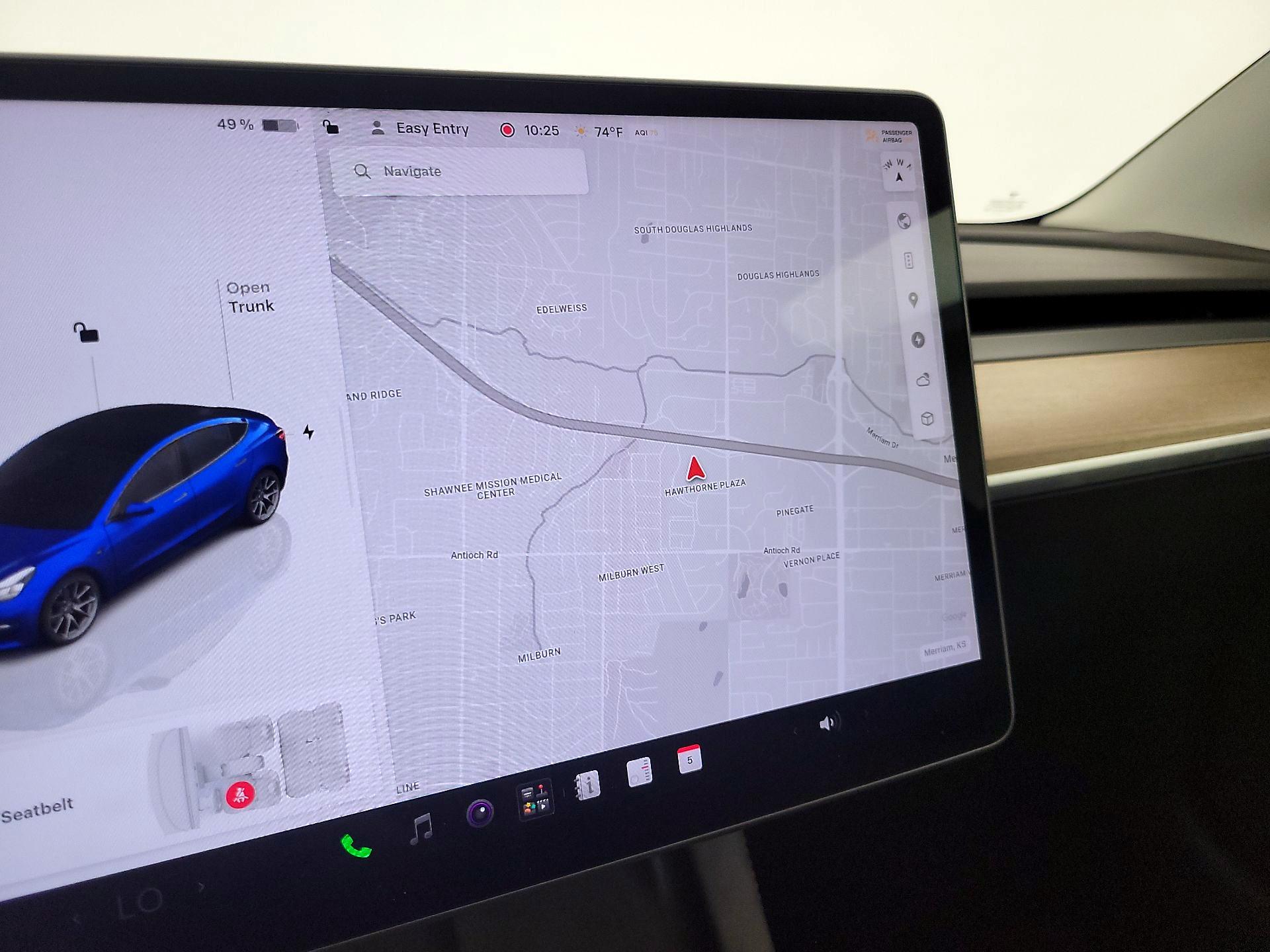 Thumbnail: 2022 Tesla Model 3 - 13