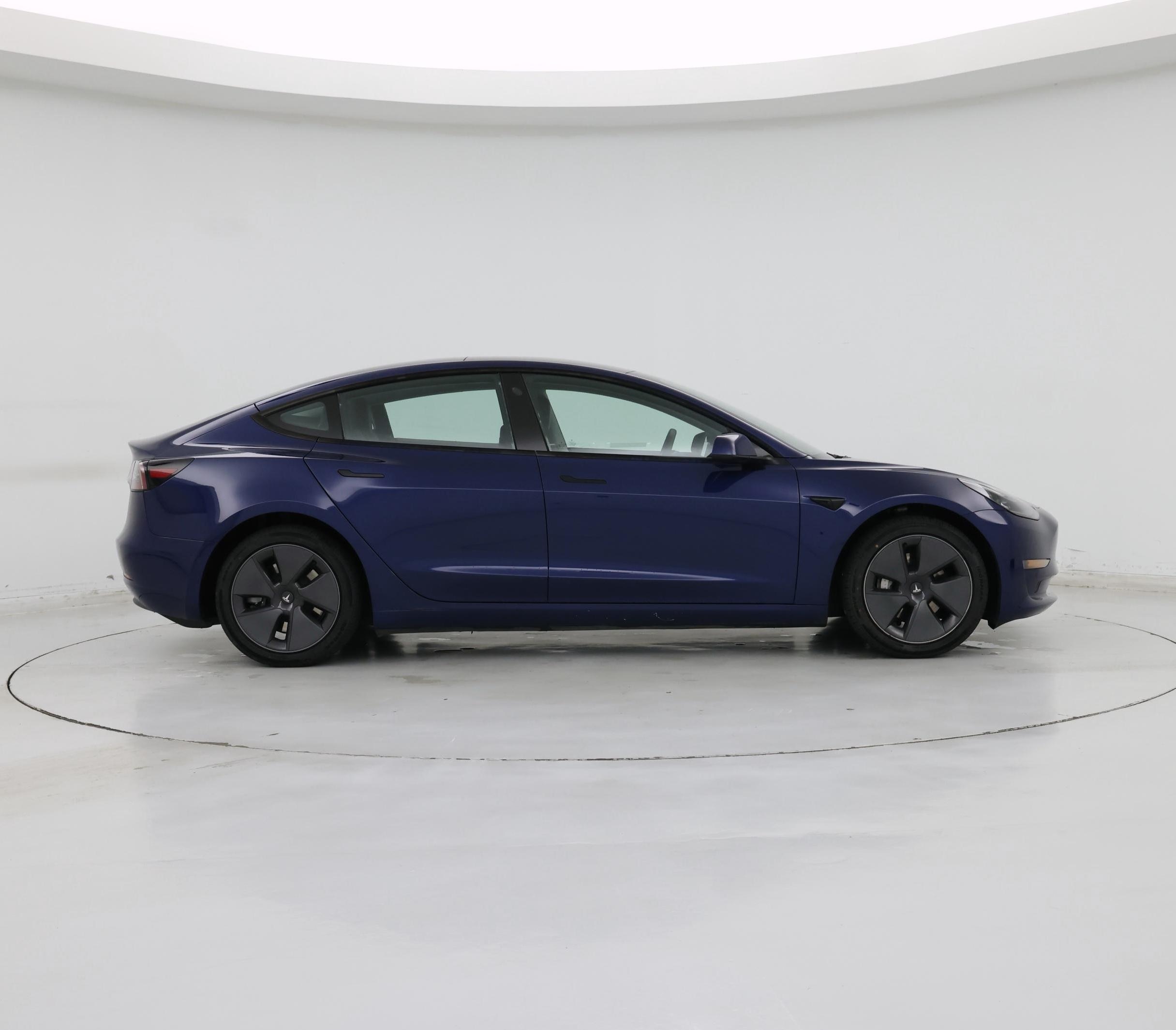 Thumbnail: 2022 Tesla Model 3 - 7