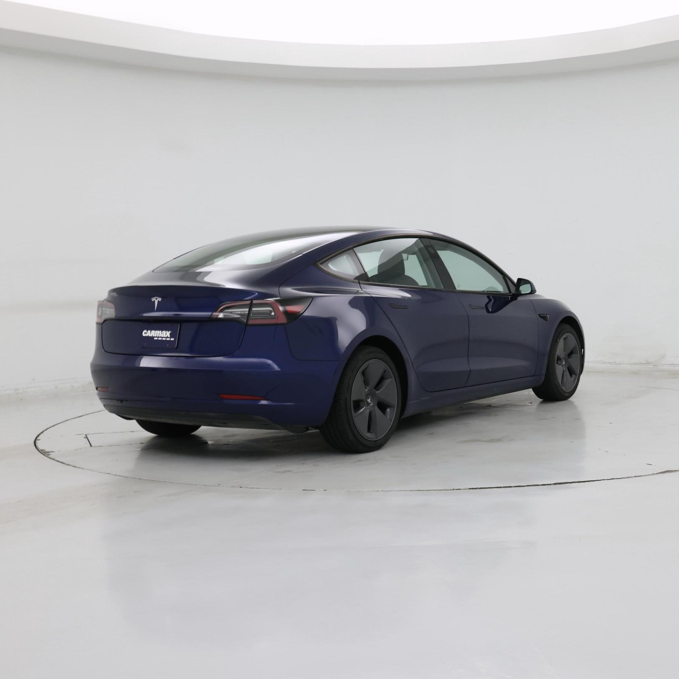 Thumbnail: 2022 Tesla Model 3 - 8