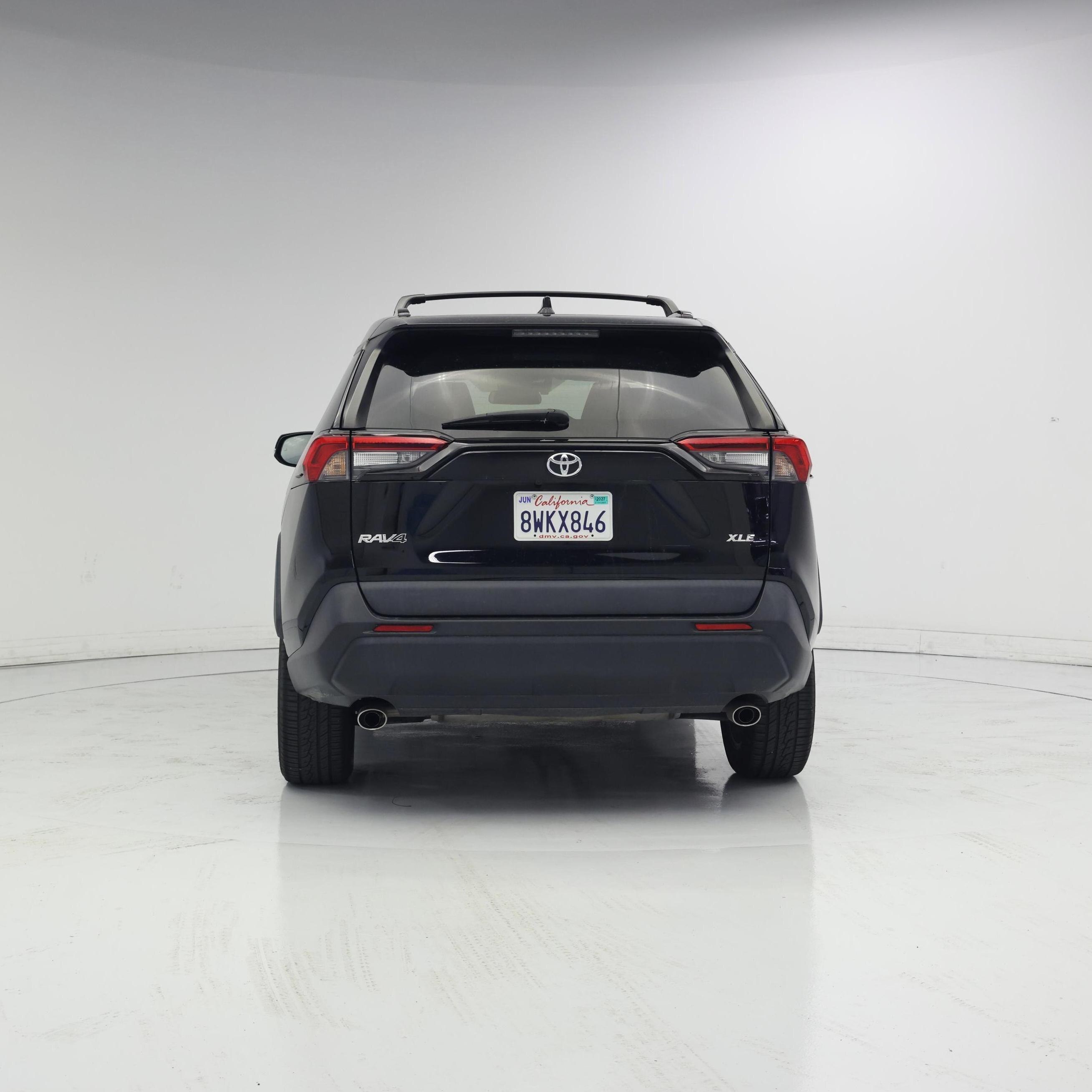 Thumbnail: 2021 Toyota RAV4 - 6