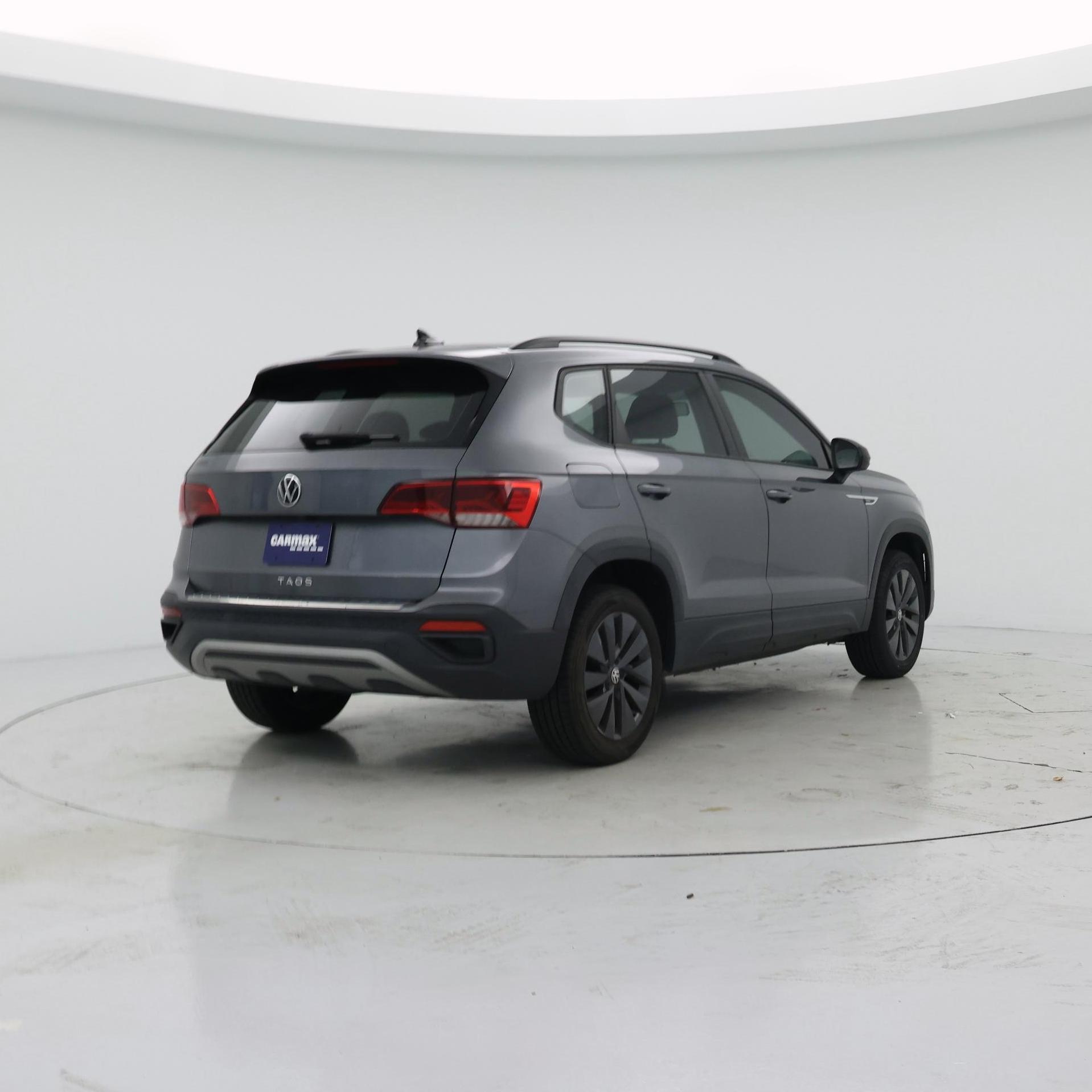 Thumbnail: 2022 Volkswagen Taos - 8