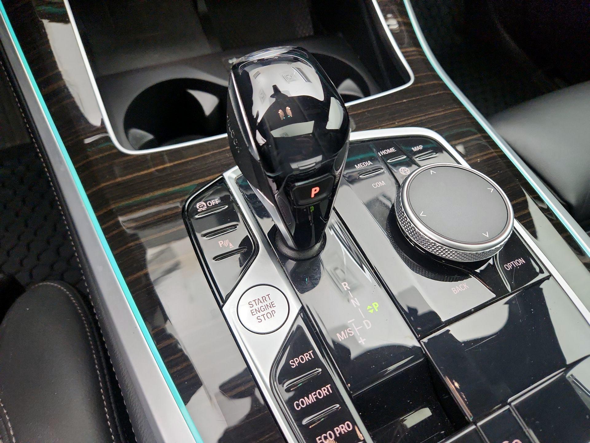 Thumbnail: 2021 BMW X5 - 17