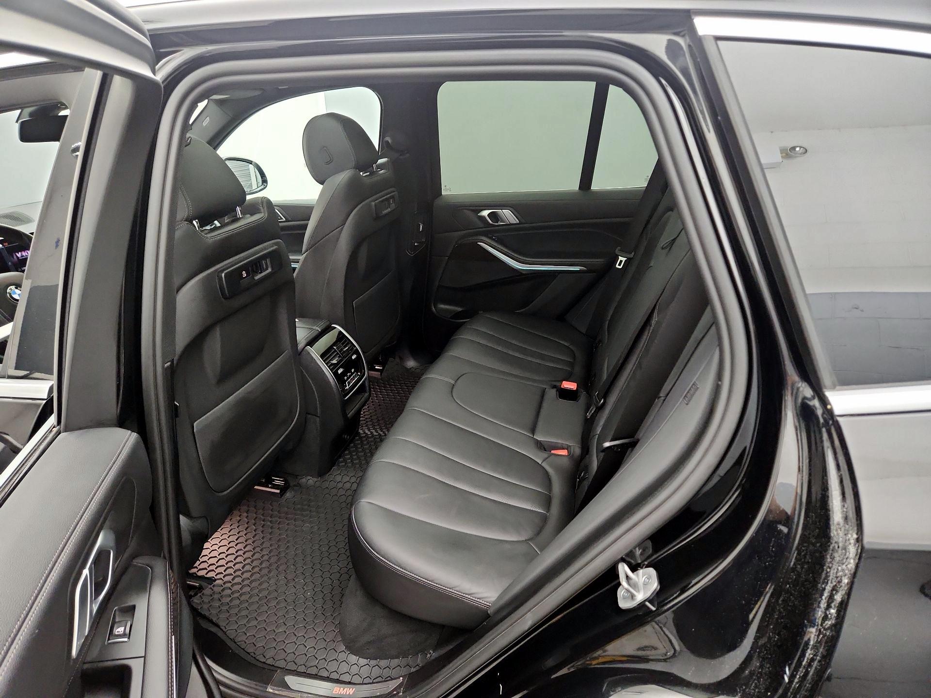 Thumbnail: 2021 BMW X5 - 20