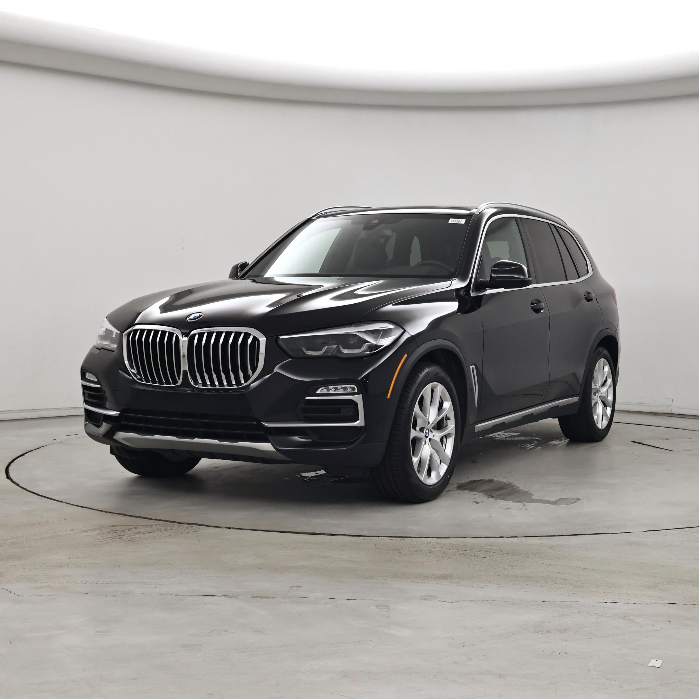 Thumbnail: 2021 BMW X5 - 4