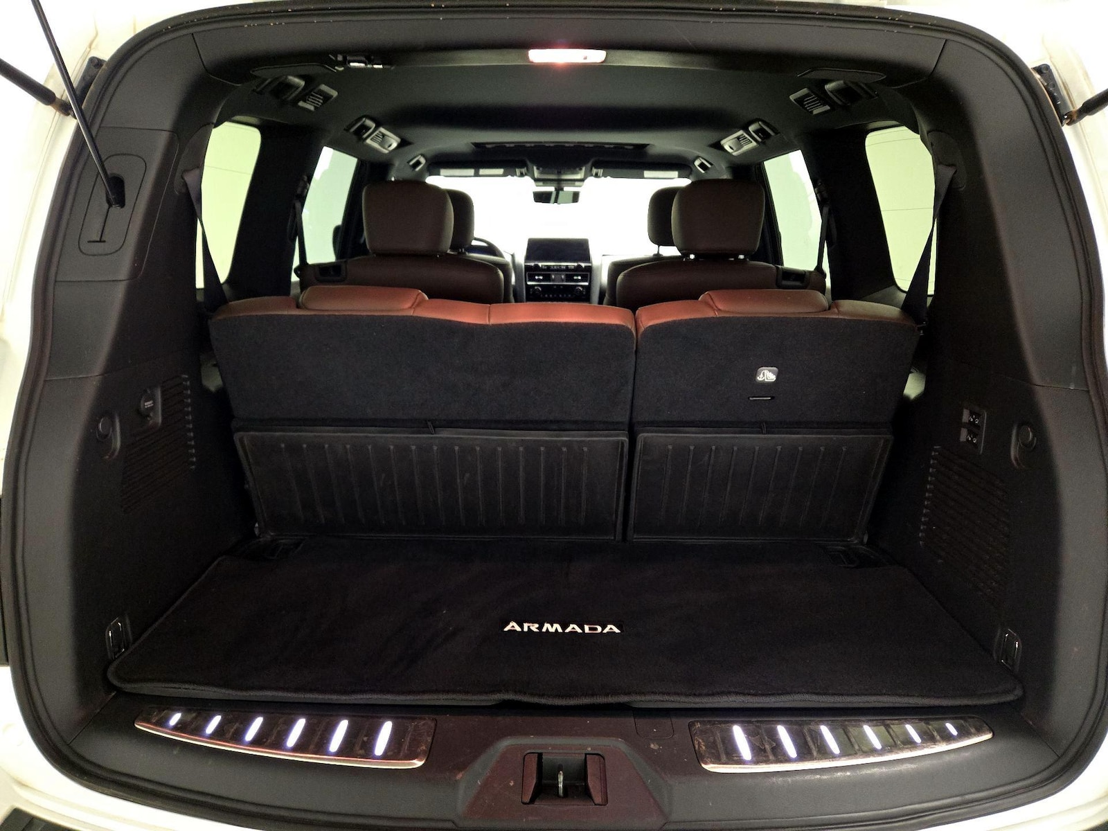 2024 Nissan Armada Platinum - Photo 22