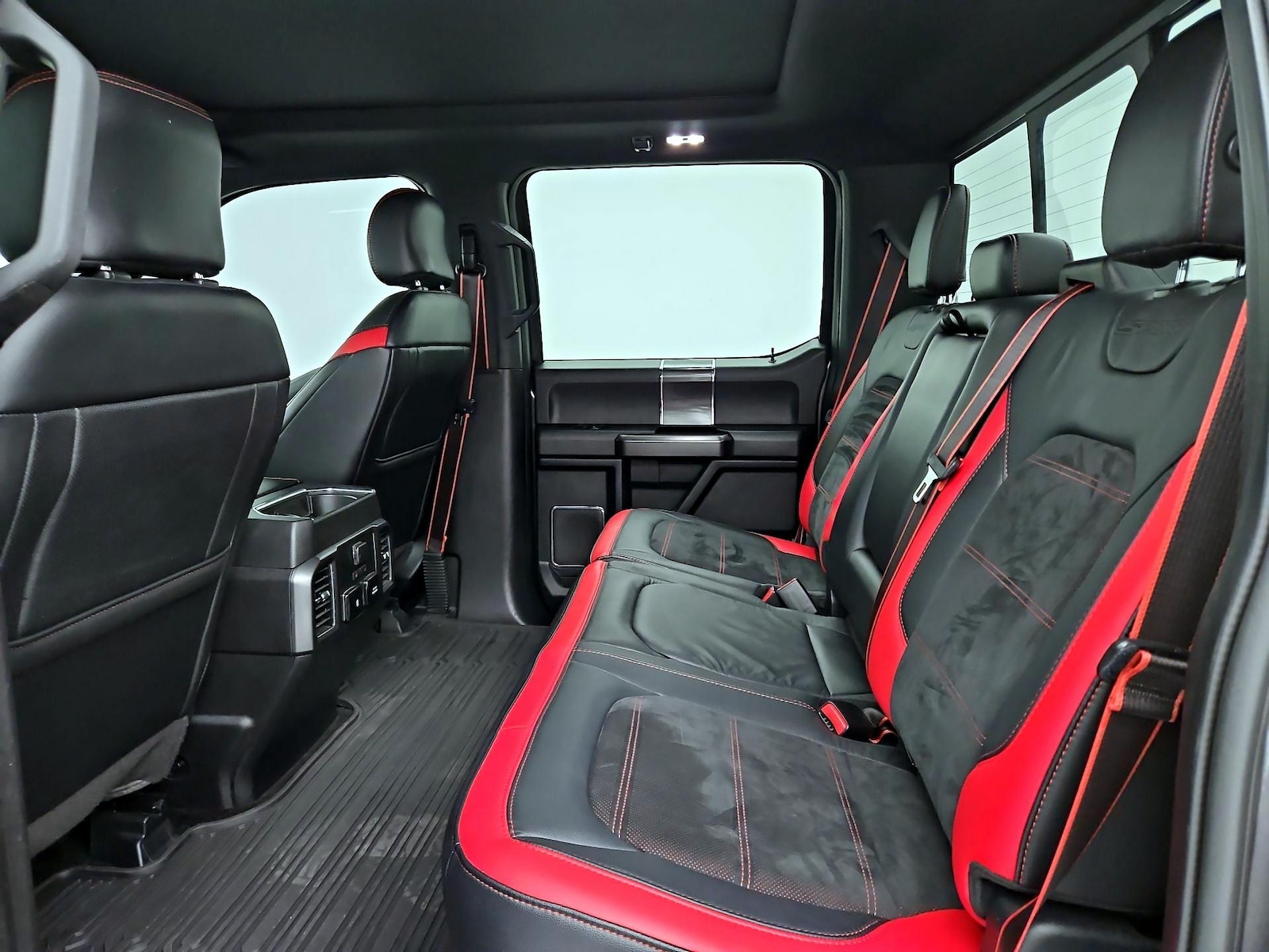 2017 Ford F-150 Lariat - Photo 22